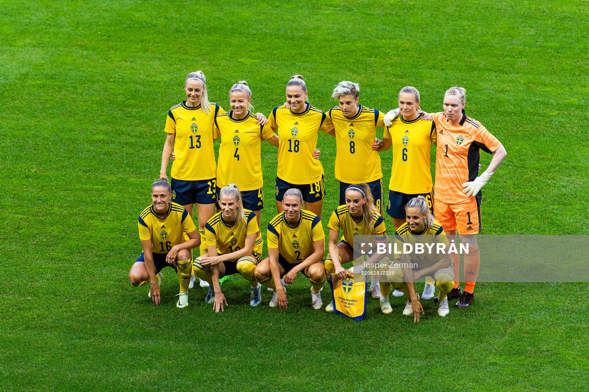 The starting eleven of Sweden pose for a photo ahead of the women's international friendly football match between Sweden and Brazil on June 28, 2022 in Stockholm. Top row from the left: Amanda Ilestedt, Hanna Glas, Fridolina Rolfö, Kosovare Asllani, Magdalena Eriksson and goalkeeper Hedvig Lindahl. Bottom row frpm the left: Filippa Angeldahl, Sofia Jakobsson, Jonna Andersson, Kosovare Asllani and Nathalie Björn.