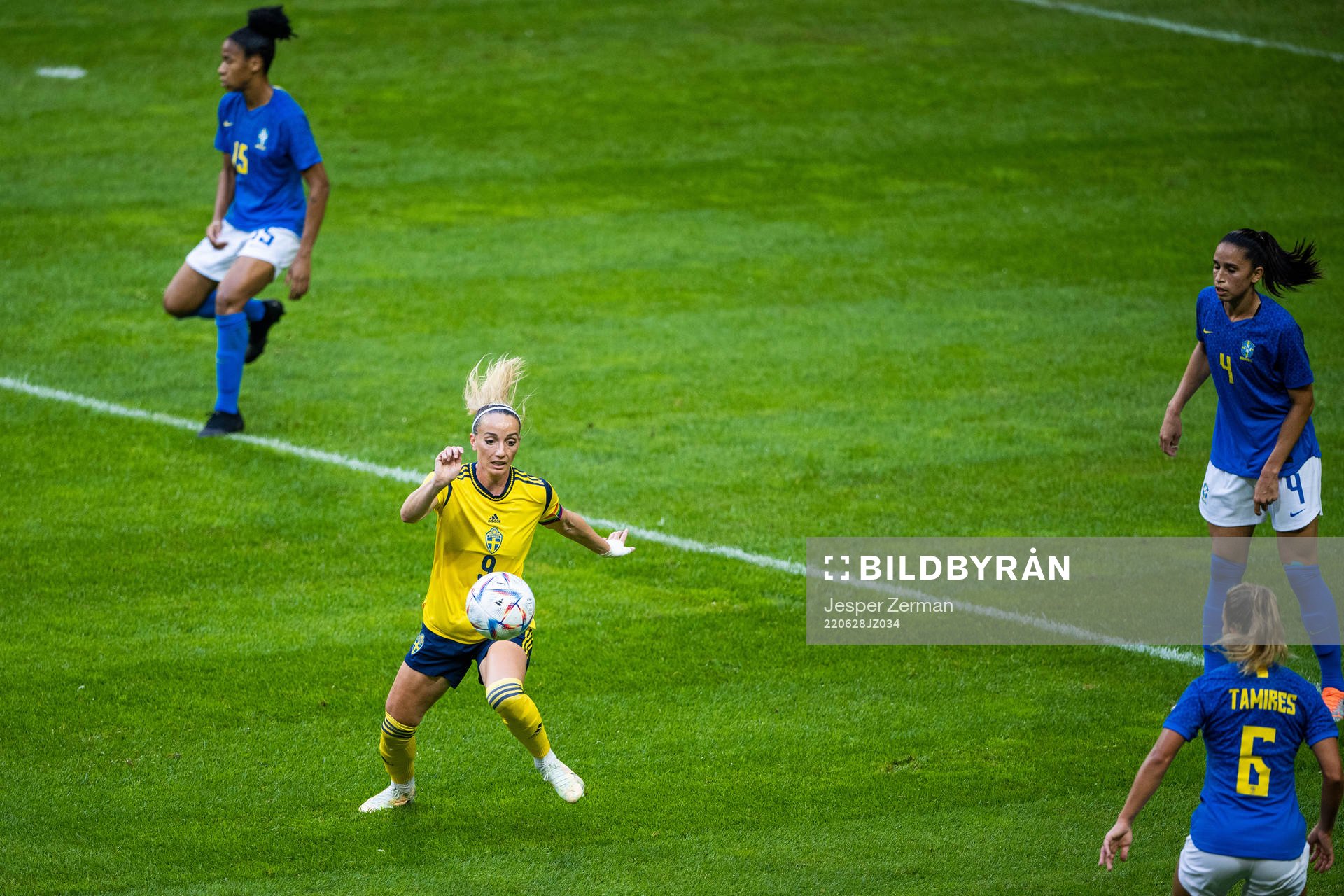 Kosovare Asllani of Sweden