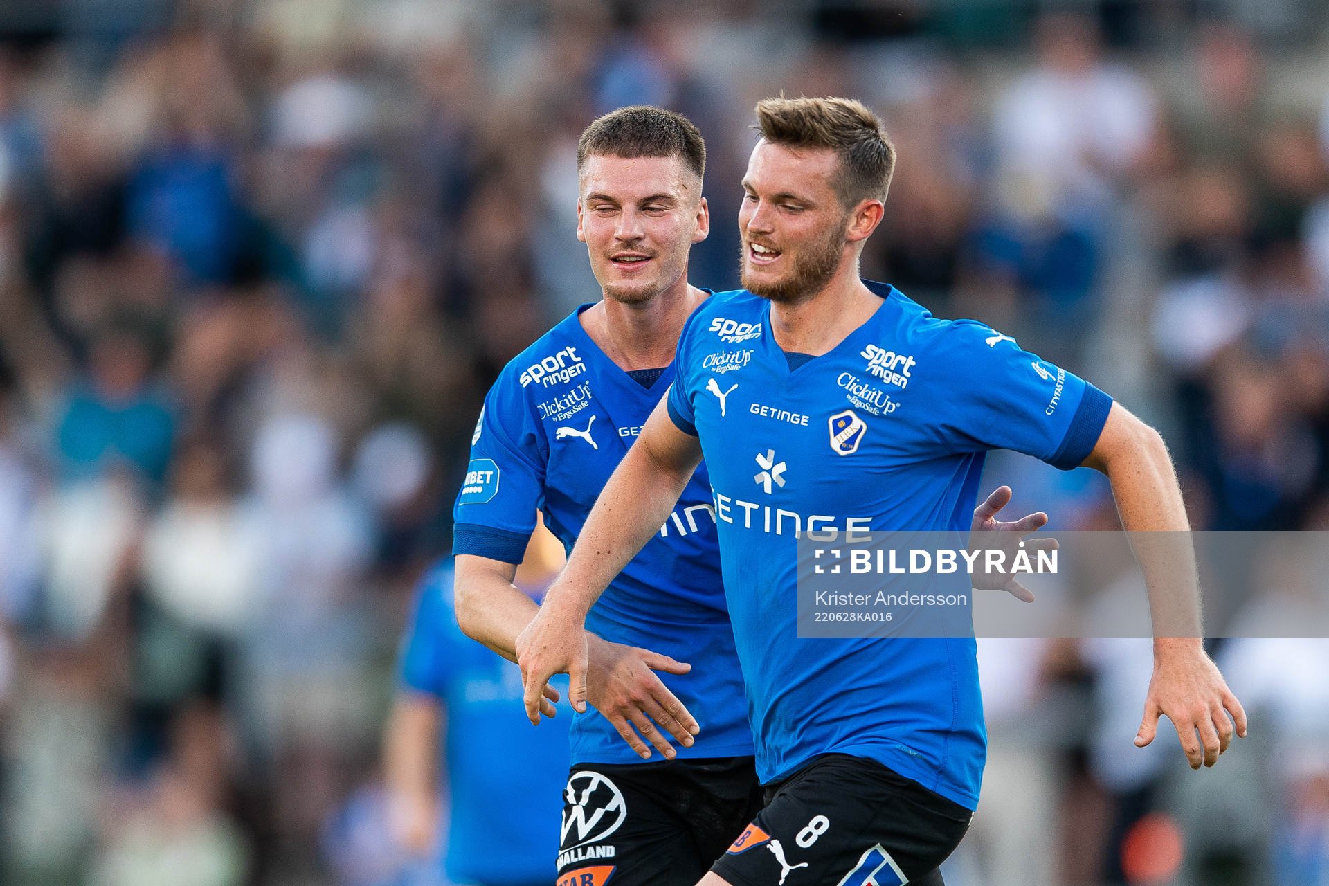 Halmstads Jonathan Svedberg jublar