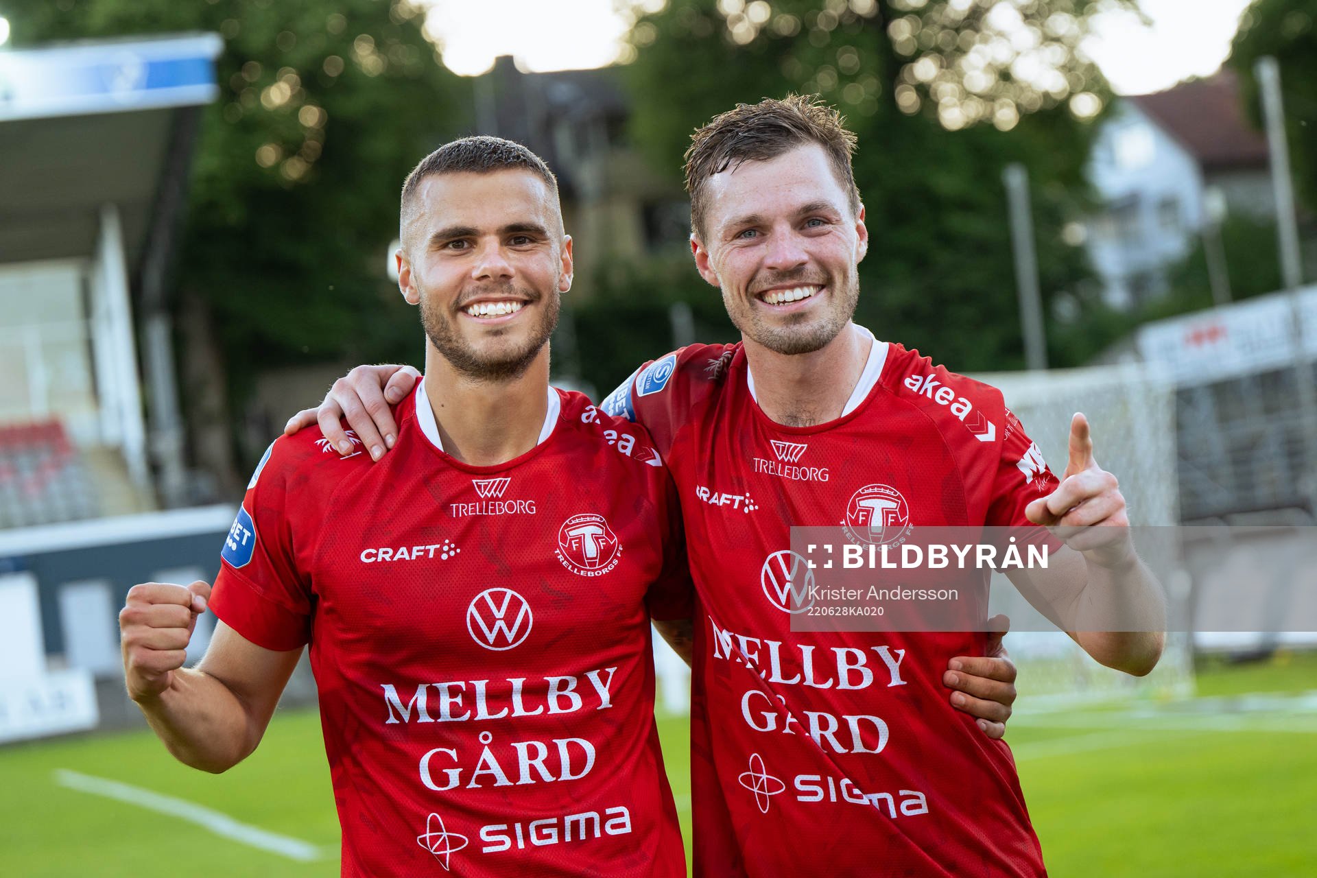 Trelleborgs Herman Hallberg och Nicolas Mortensen jublar