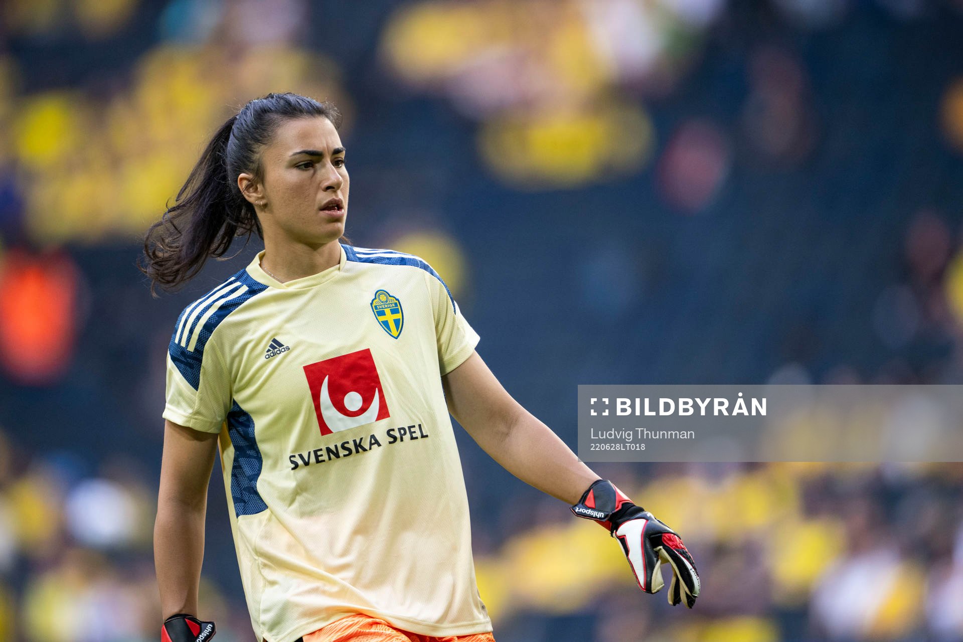 Goalkeeper Zecira Musovic of Sweden