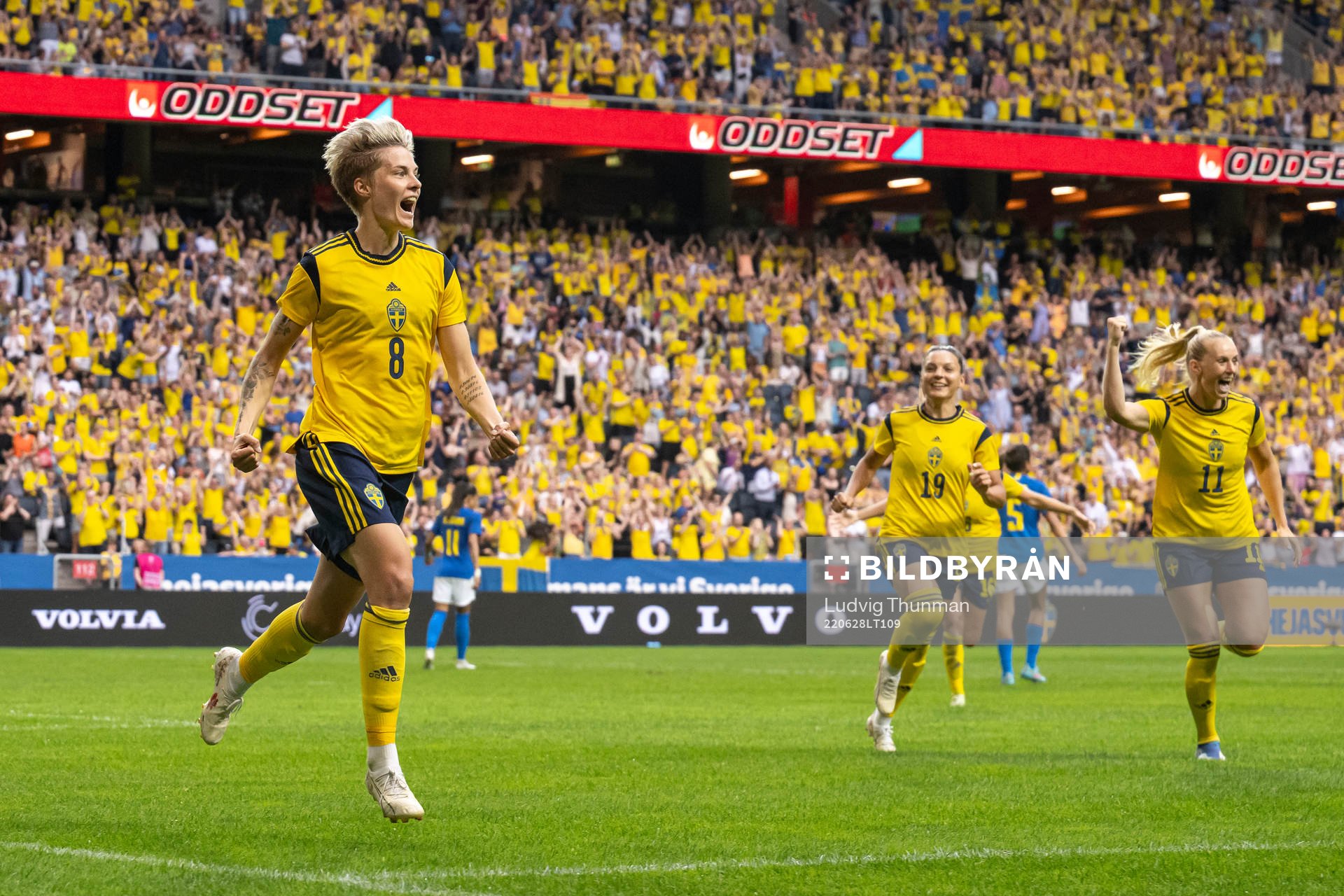 Lina Hurtig of Sweden celebrates