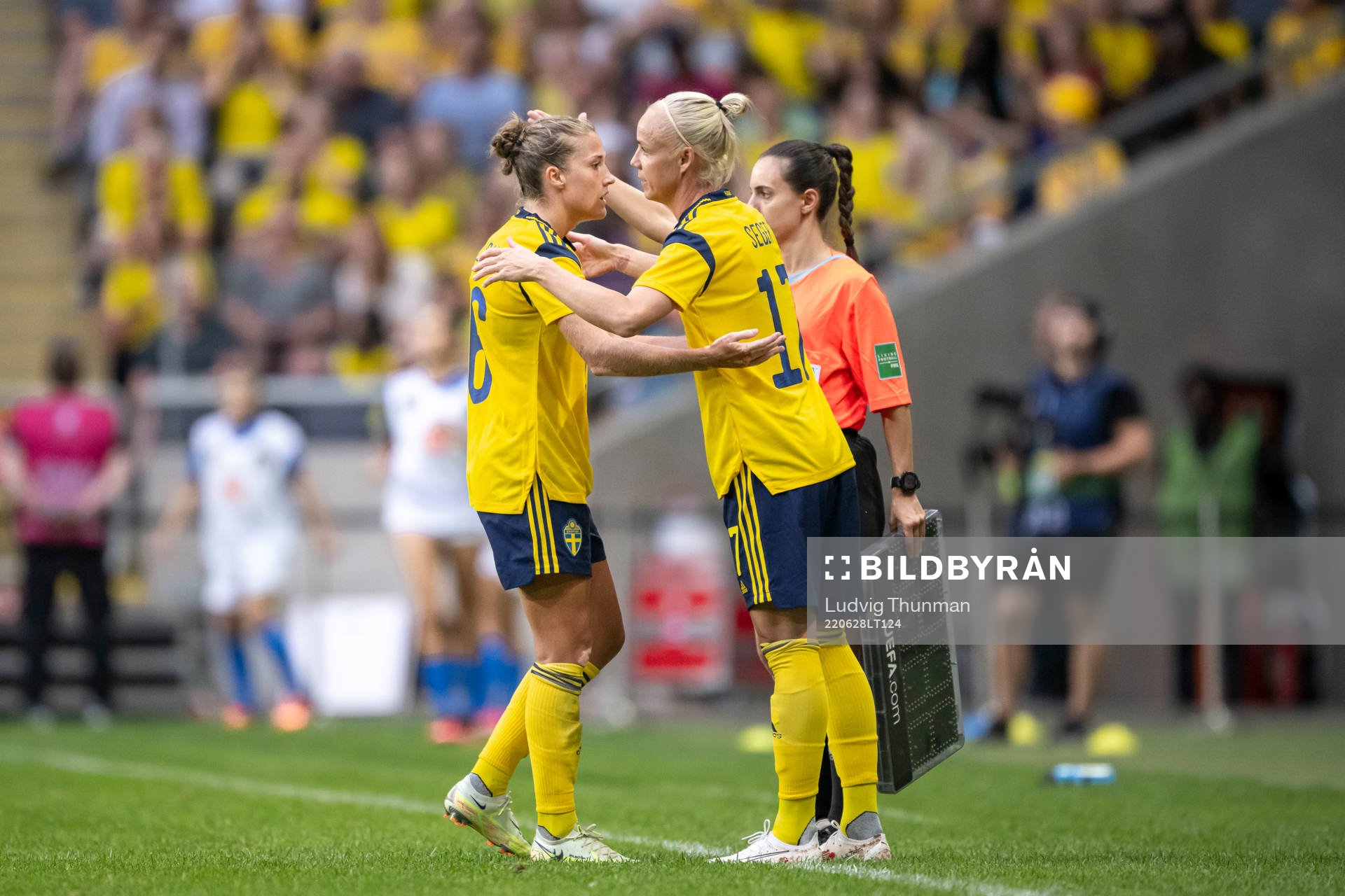 Filippa Angeldahl and Caroline Seger of Sweden