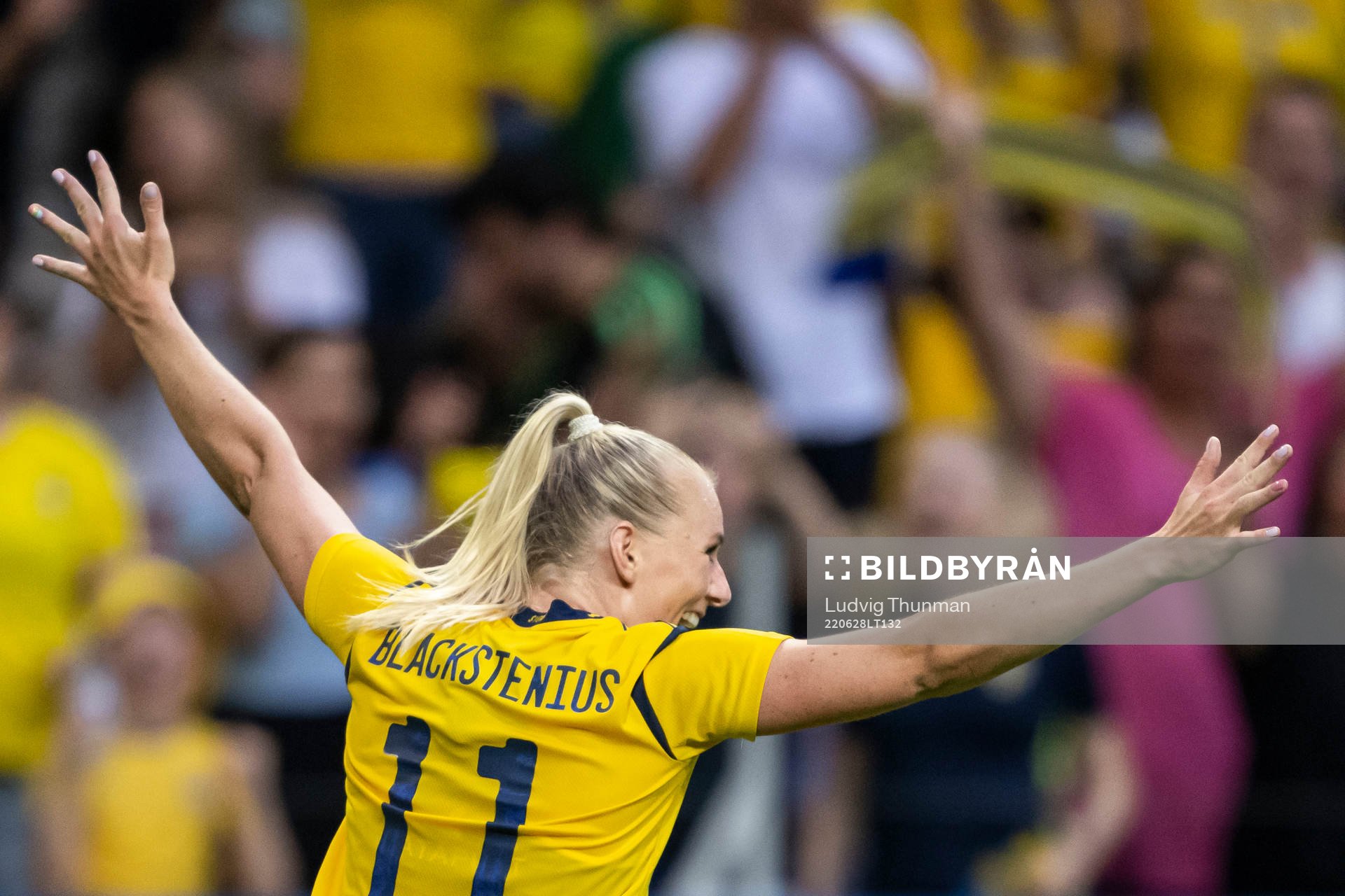 Stina Blackstenius of Sweden celebrates