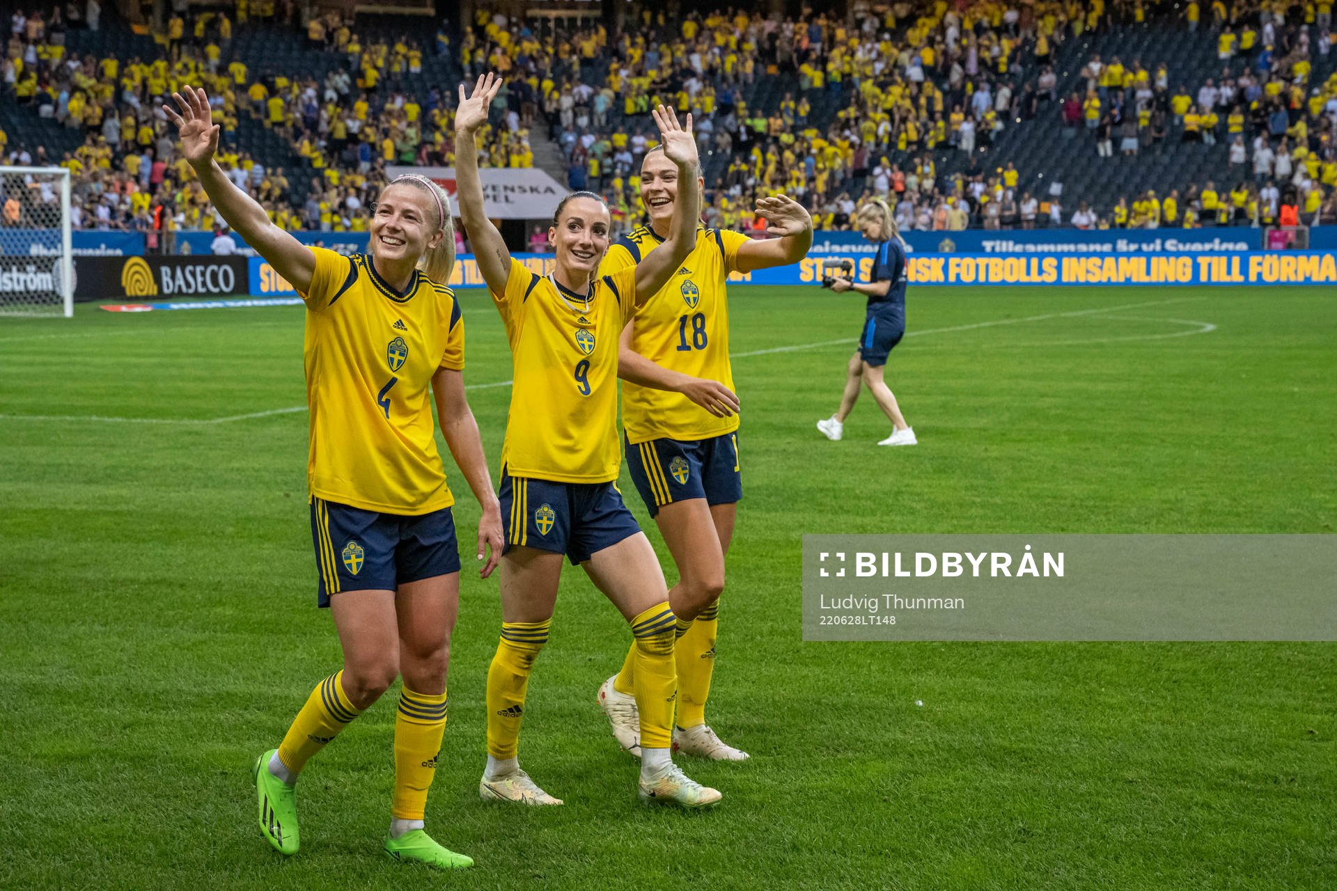 Hanna Glas, Kosovare Asllani and Fridolina Rolfö of Sweden celebrate after the women's international friendly football match between Sweden and Brazil on June 28, 2022 in Stockholm.