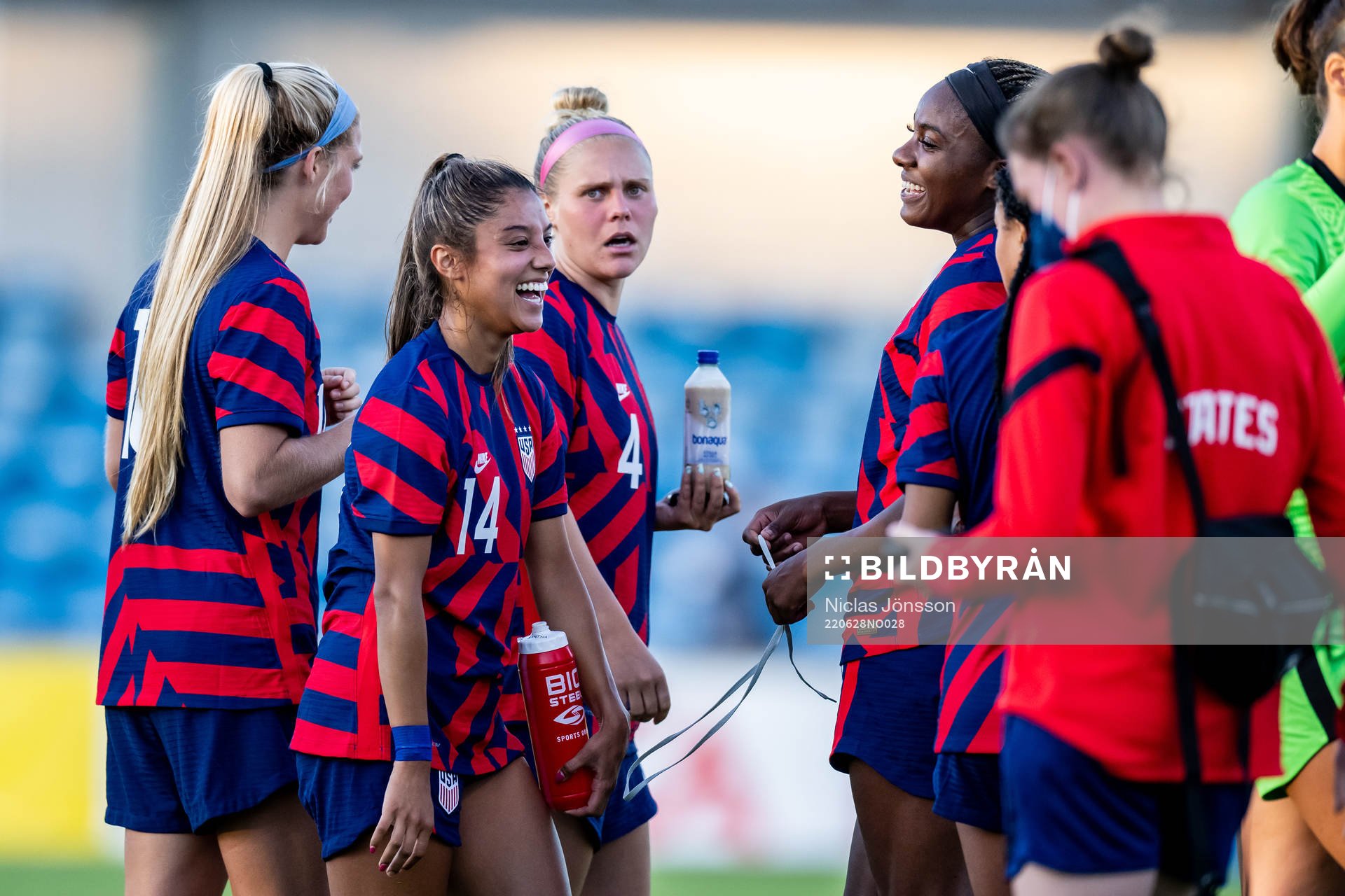 Samantha Meza of USA  celebrates