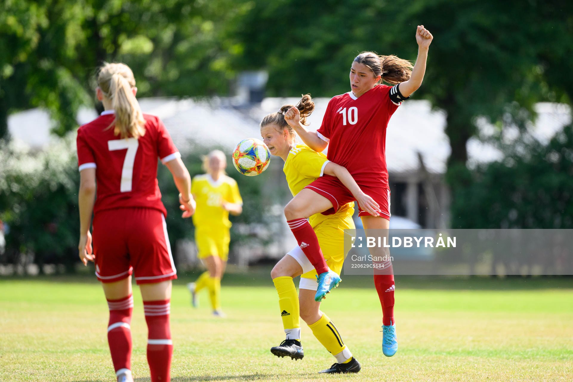 Lovisa Falkenteg och Thea Staffansson