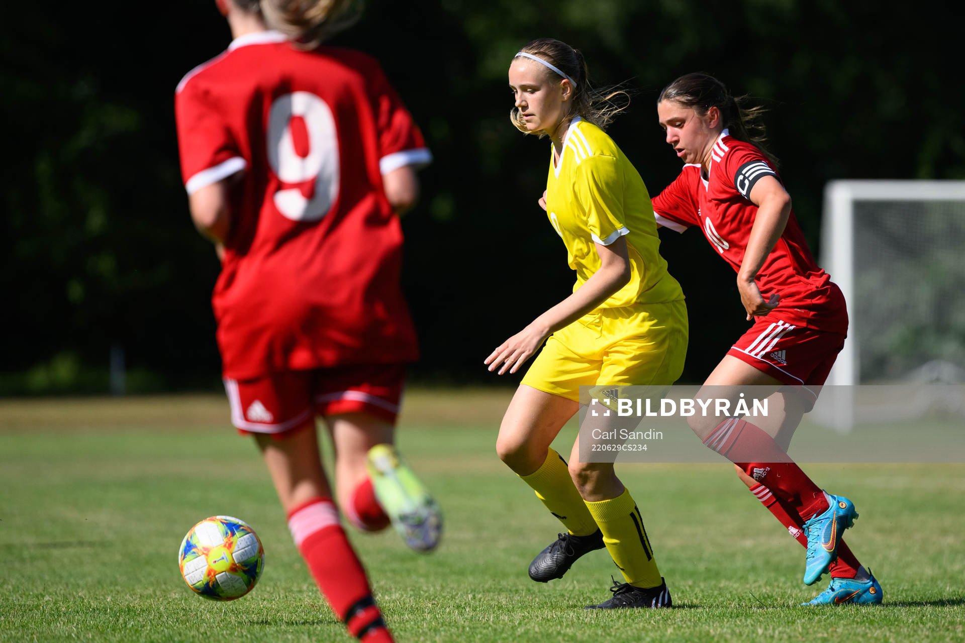 Fabienne Bartholdson och Thea Staffansson