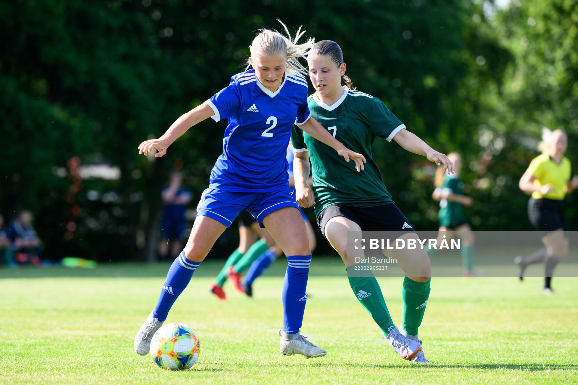 Ella Andersson och Nadira Muminovic