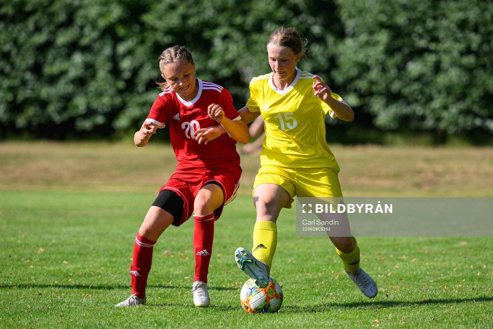 Nova Rolfsson och Klara Wilton