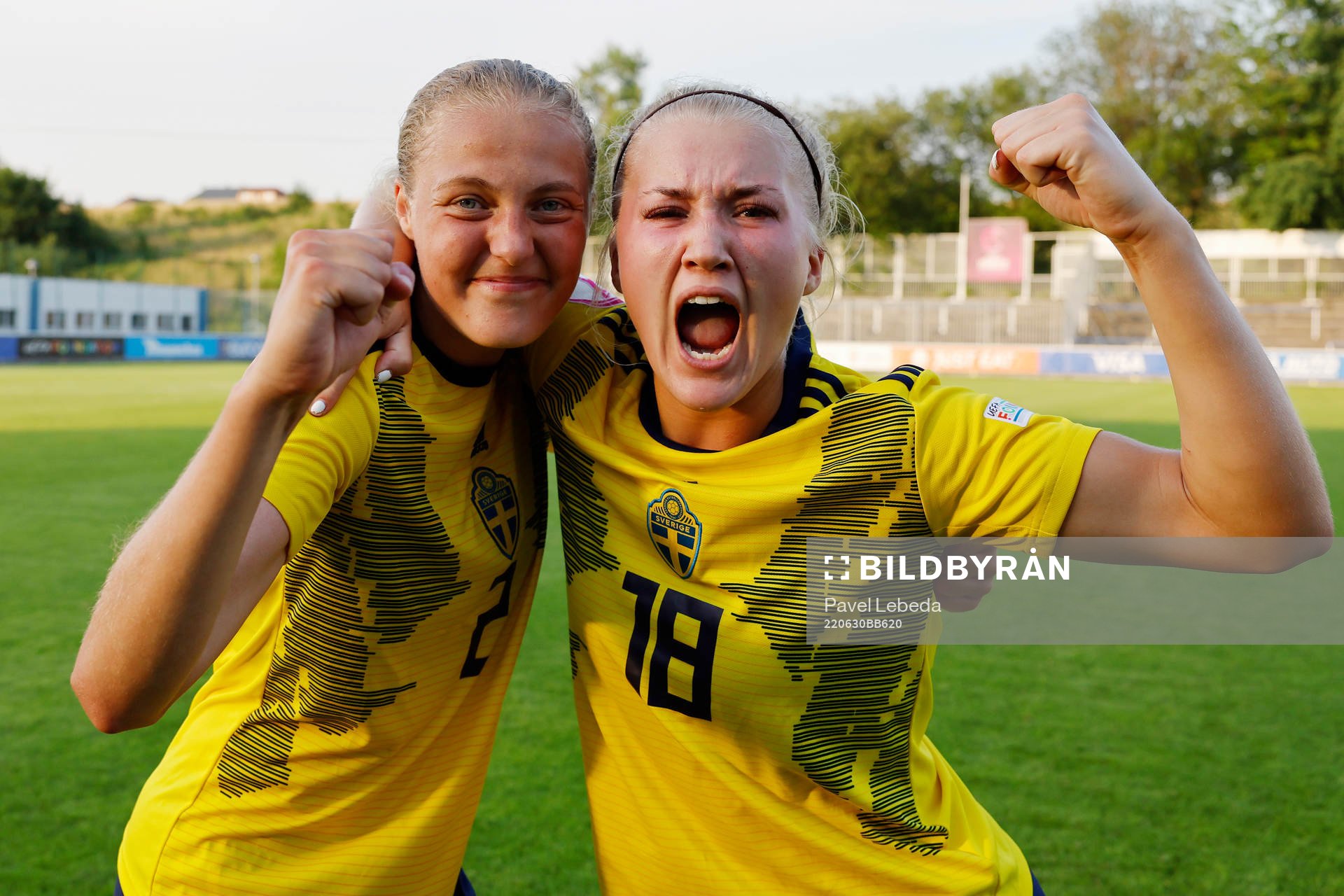 Elma Juntilla Nelhage and Felicia Jastré Högberg of