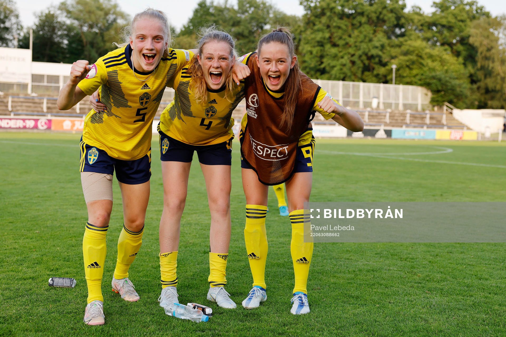 Anna Sandberg, Sofia Reidy and Svea Rehnberg of Sweden