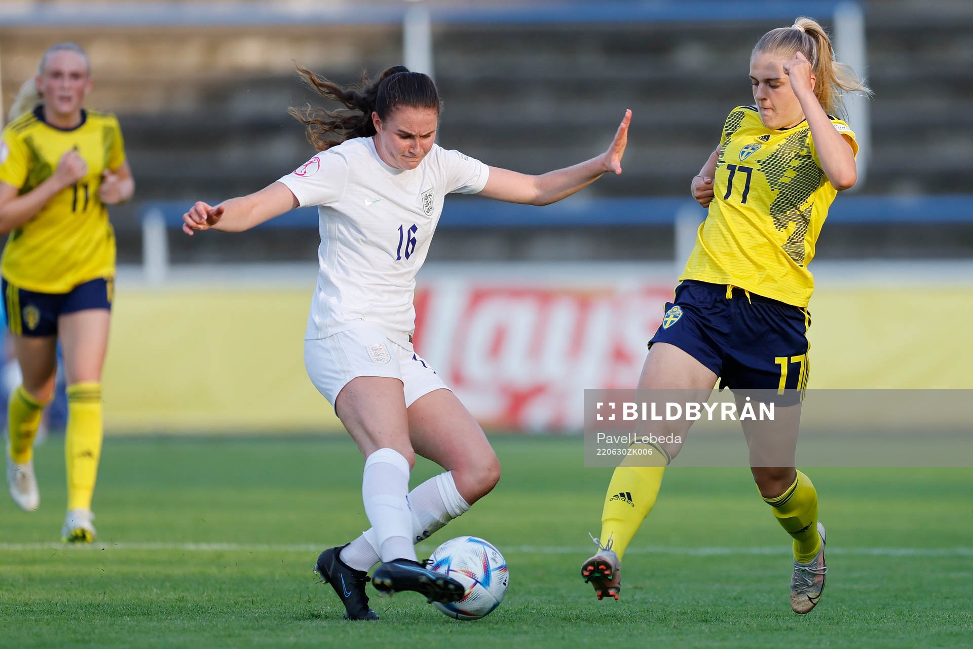 Lisa Björk of Sweden in action against Caitlin Smith of