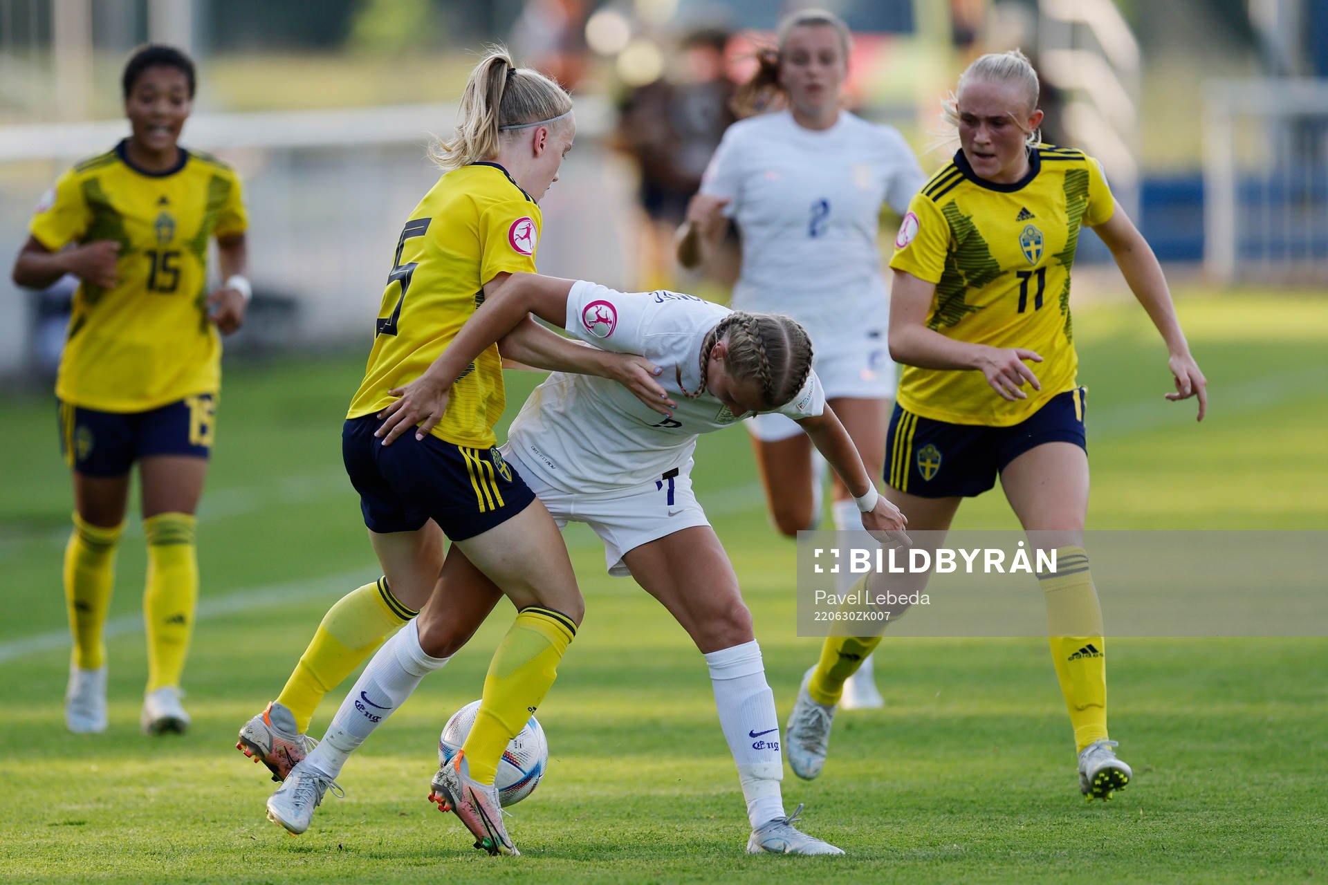 Anna Sandberg and Emilia Bengtsson of Sweden in action