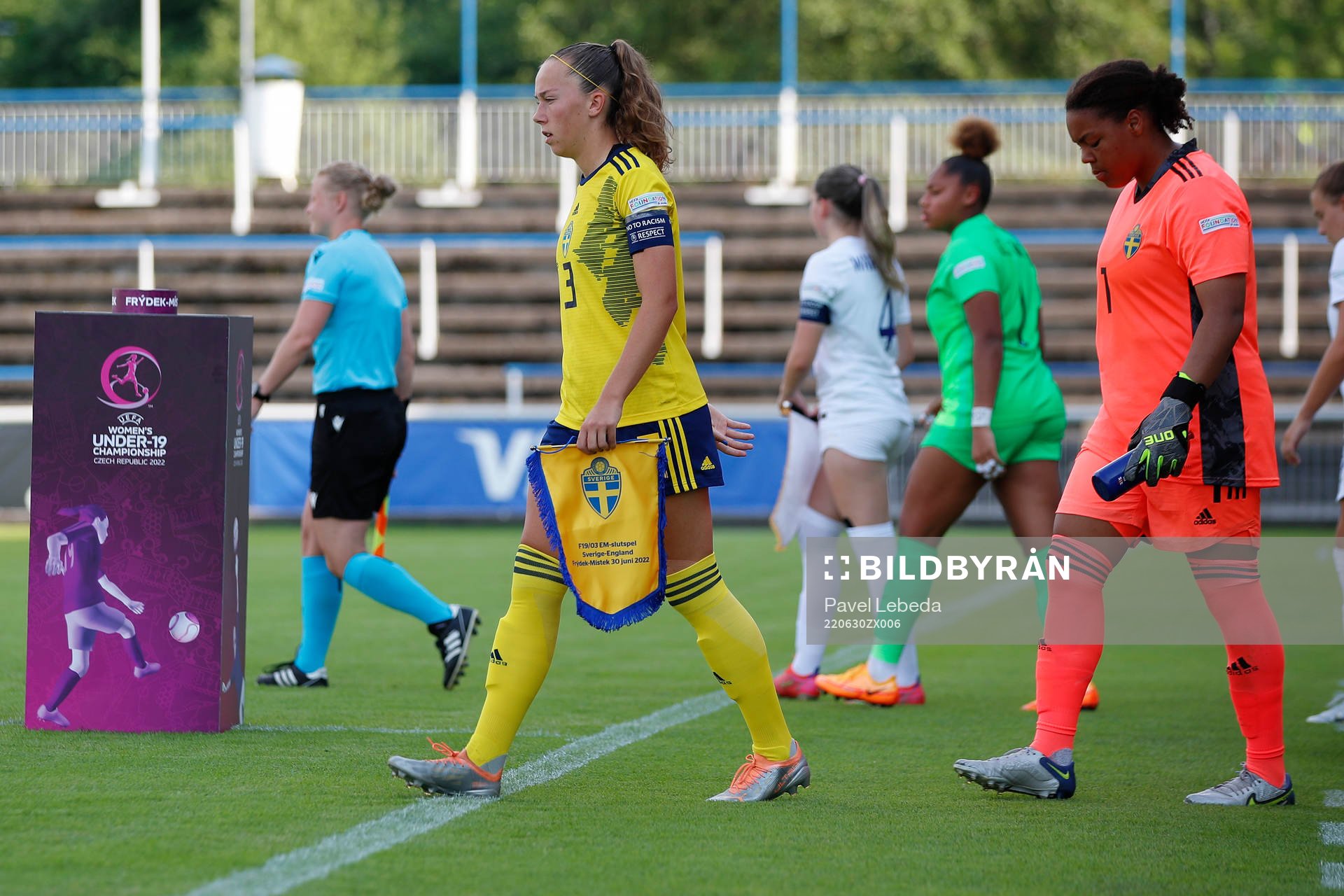 Athinna Persson Lundgren and Serina Iddrisu Backmark of