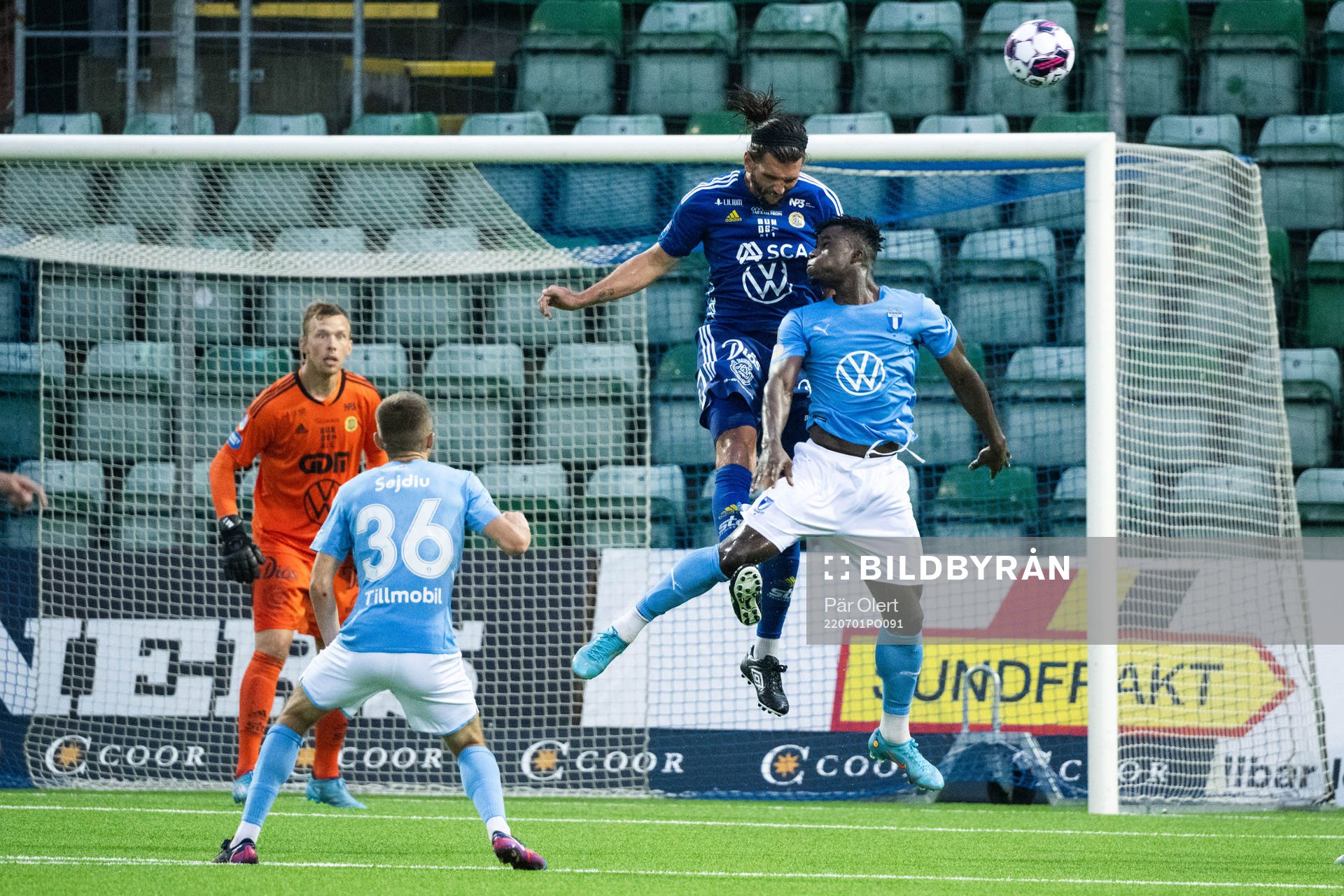 Sundsvalls Forrest Lasso och Malmö FFs Malik Abubakari