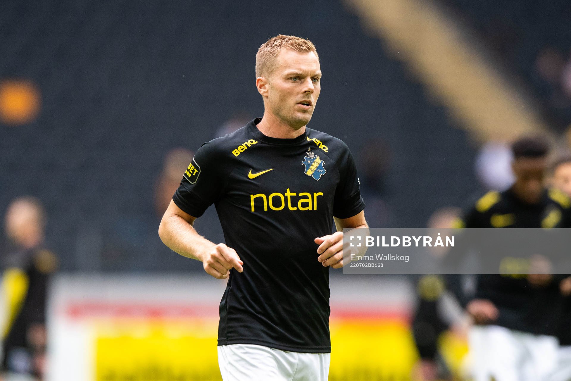 s Sebastian Larsson