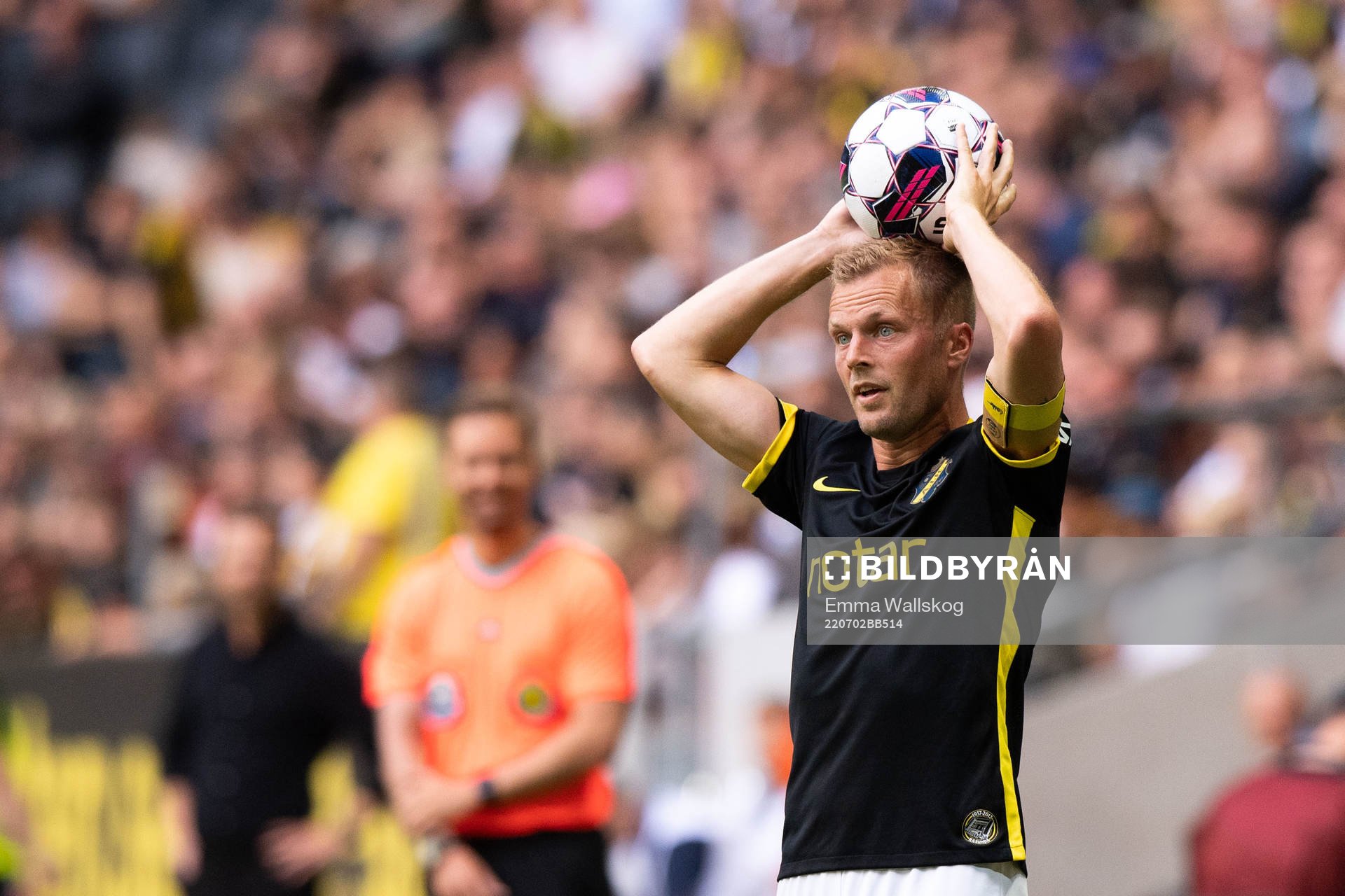 s Sebastian Larsson
