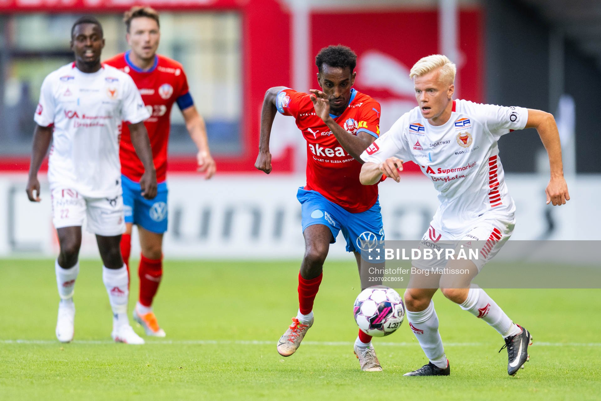 Kalmars Axel Lindahl och Helsingborgs Taha Ali