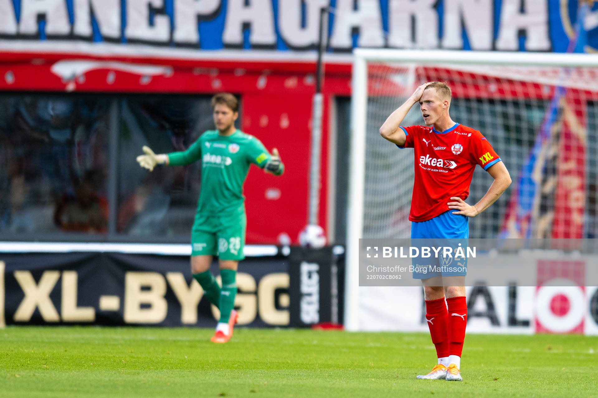 Helsingborgs Emil Hellman deppar