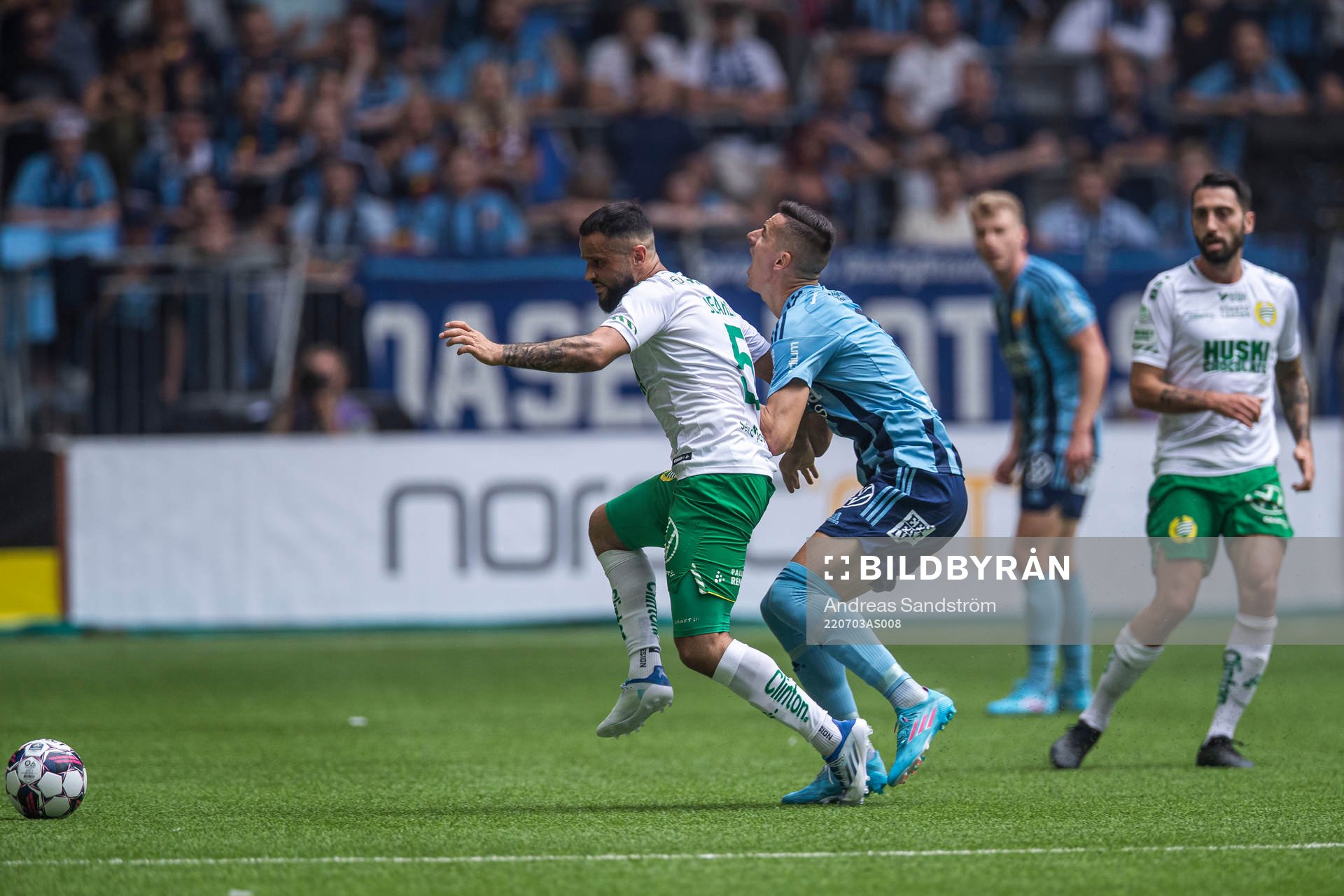 Hammarbys Mohanad Jeahze och Djurgårdens Haris Radetinac