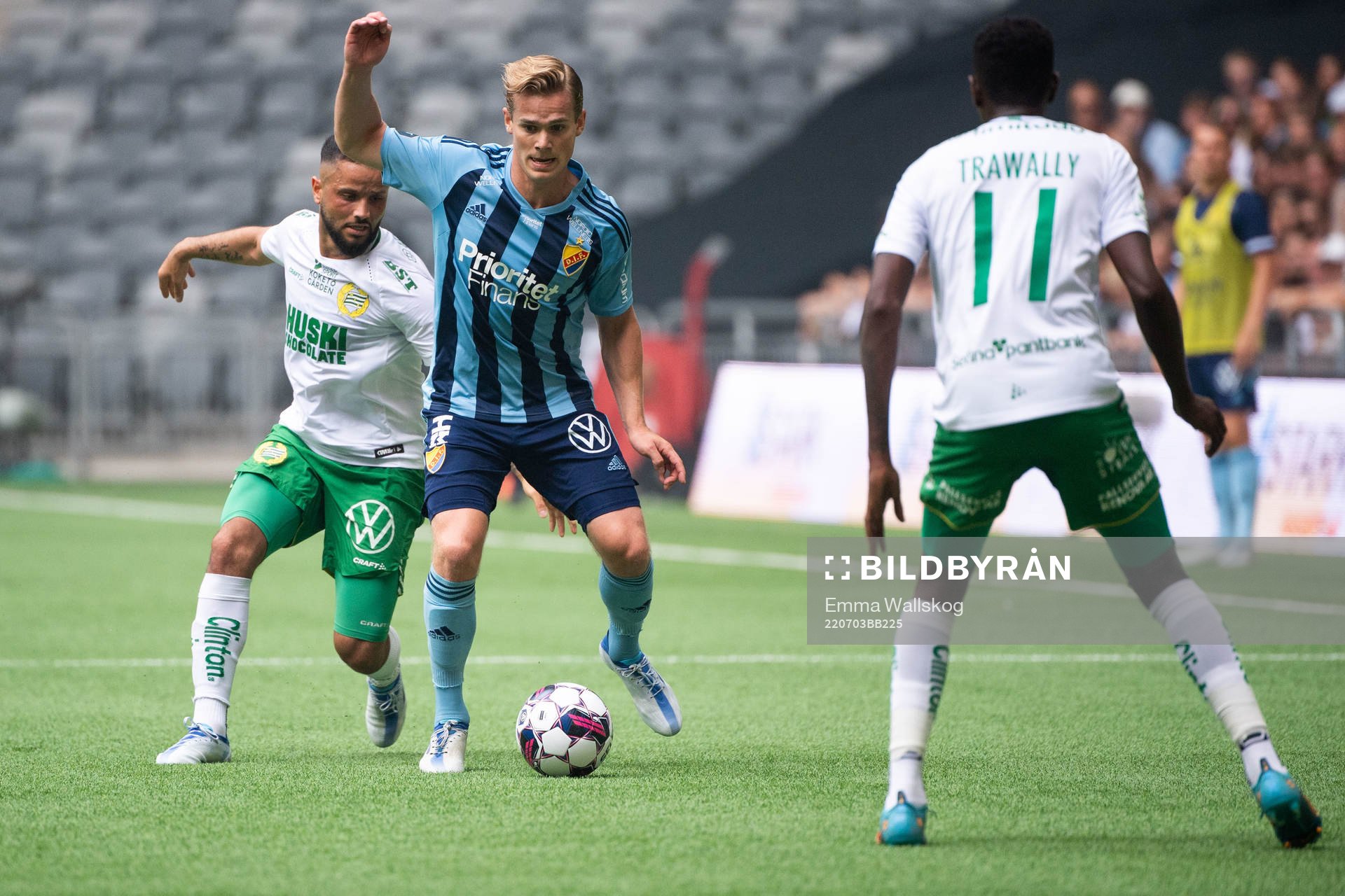 Hammarbys Mohanad Jeahze, Bubacarr Trawally och