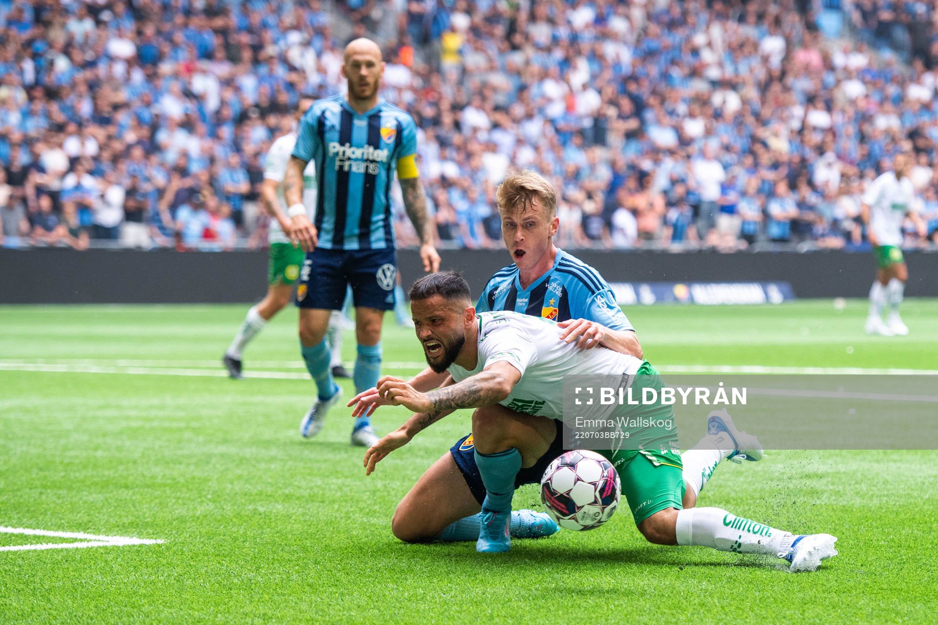 Djurgårdens Rasmus Schüller och Hammarbys Mohanad Jeahze