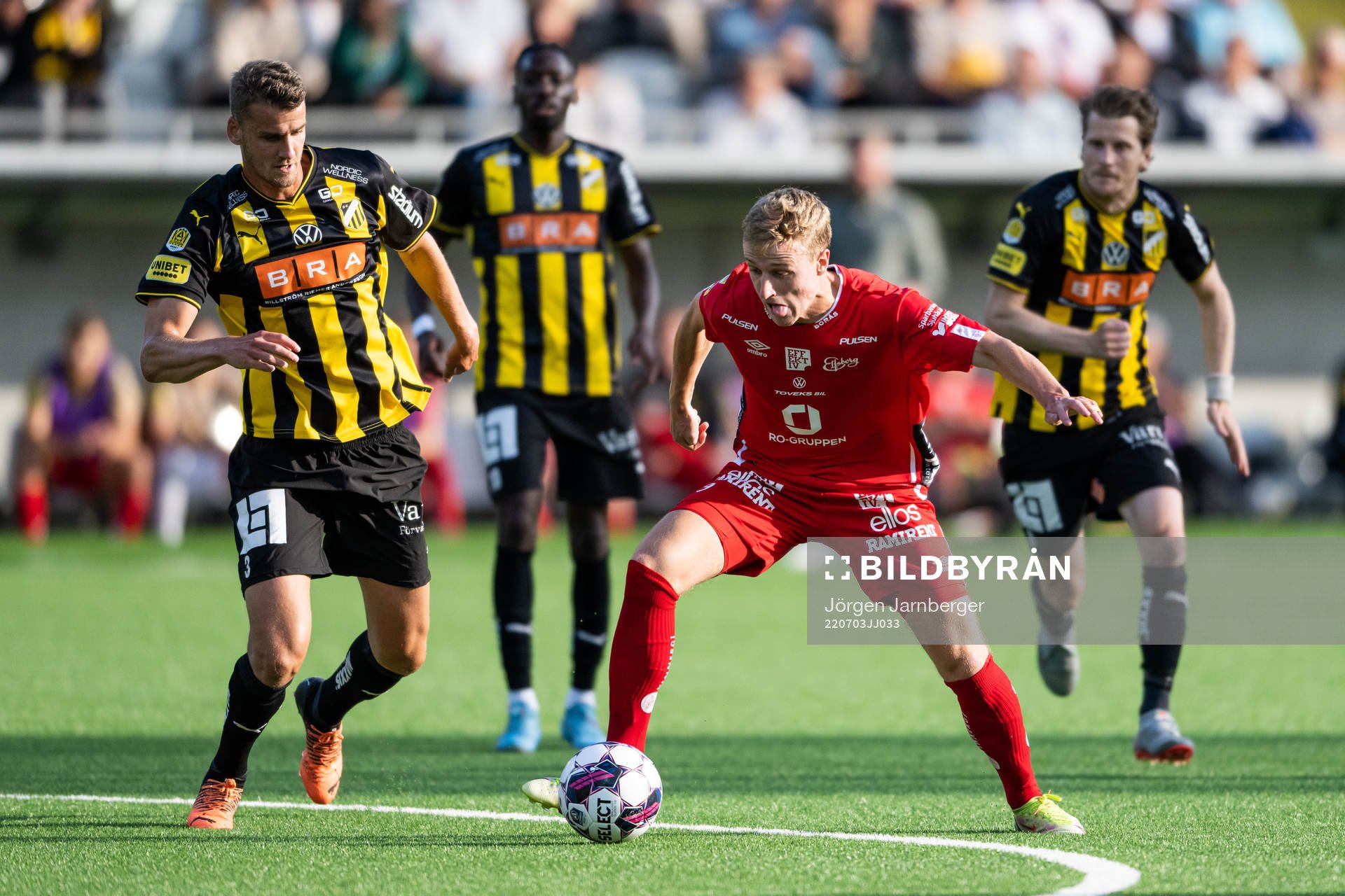 Häckens Johan Hammar och Elfsborgs Jeppe Møldrup Okkels