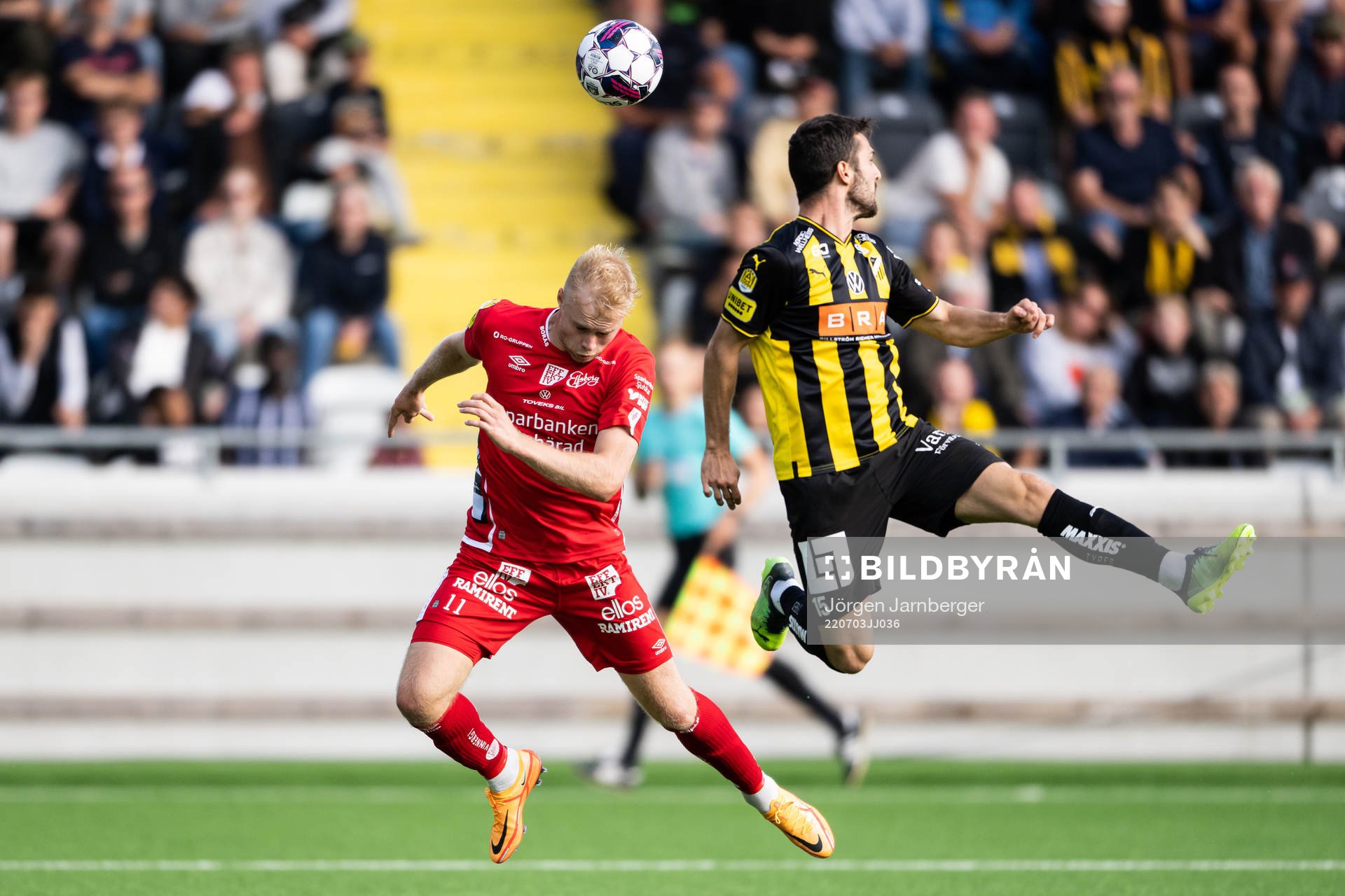 Elfsborgs Sveinn Guðjohnsen och Häckens Kadir Hodzic