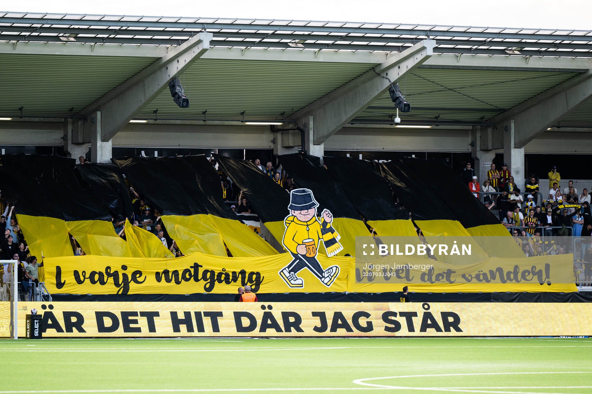 Häckens supportrars tifo under fotbollsmatchen i Allsvenskan mellan Häcken och Elfsborg den 3 juli 2022 i Göteborg. 
