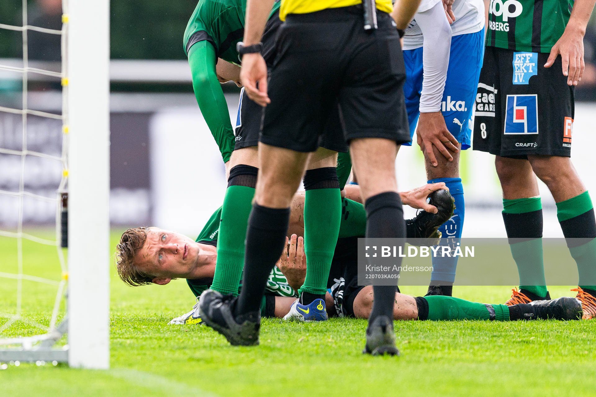 Varbergs Alexander Johansson under fotbollsmatchen i Allsvenskan mellan Varberg och Värnamo den 3 juli 2022 i Varberg. 