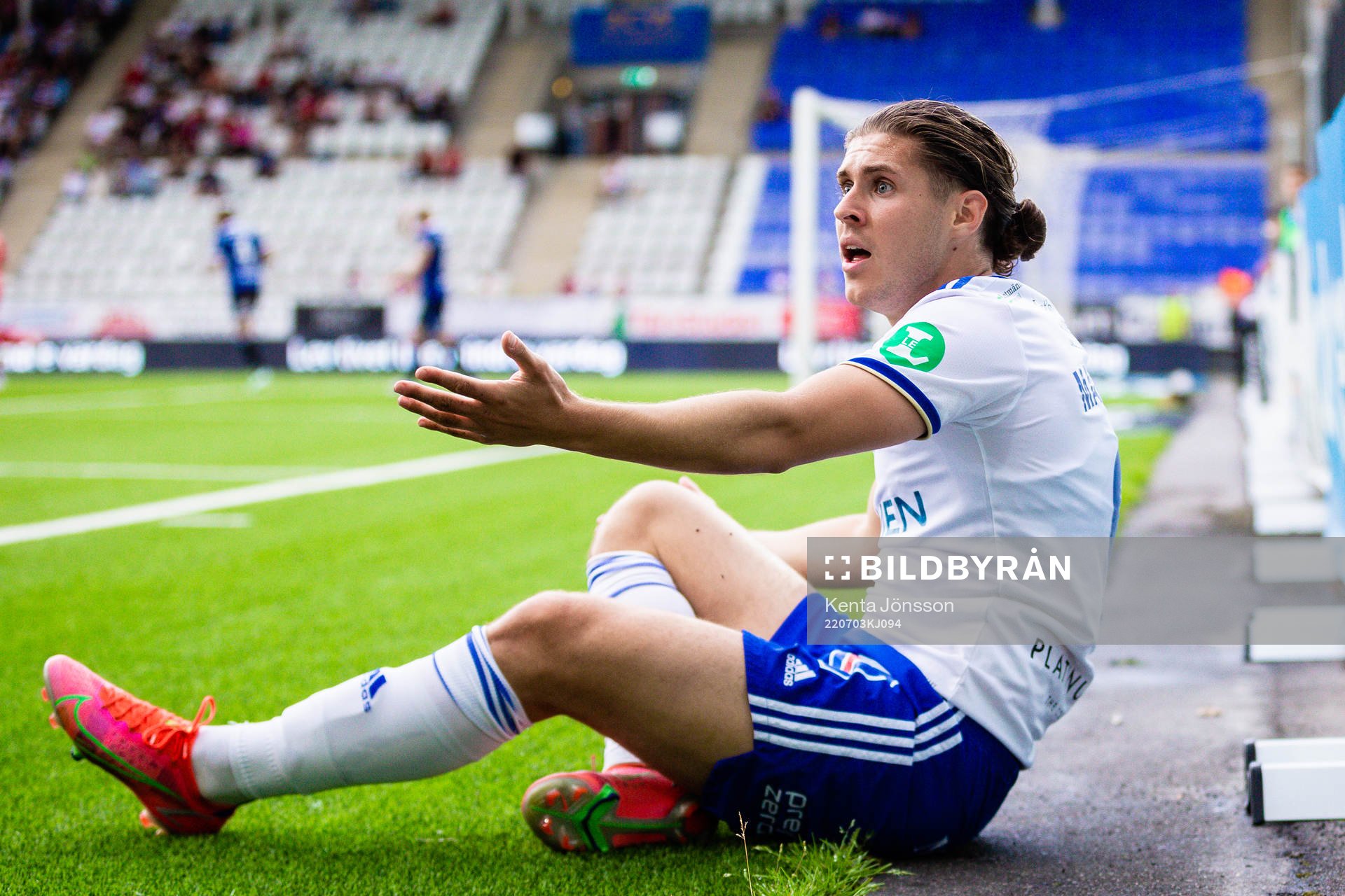 IFK Norrköpings Eman Markovic reagerar