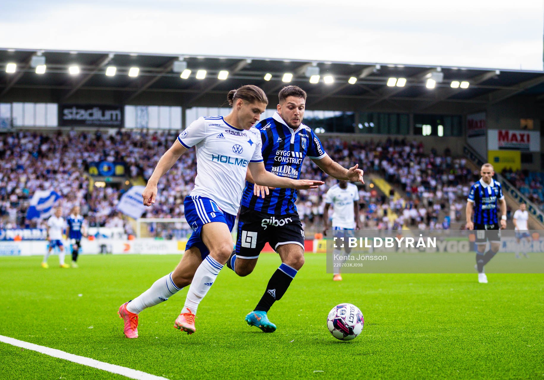 IFK Norrköpings Eman Markovic och Sirius Edi Sylisufay