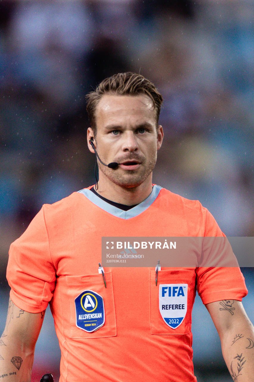 Domare Kristoffer Karlsson