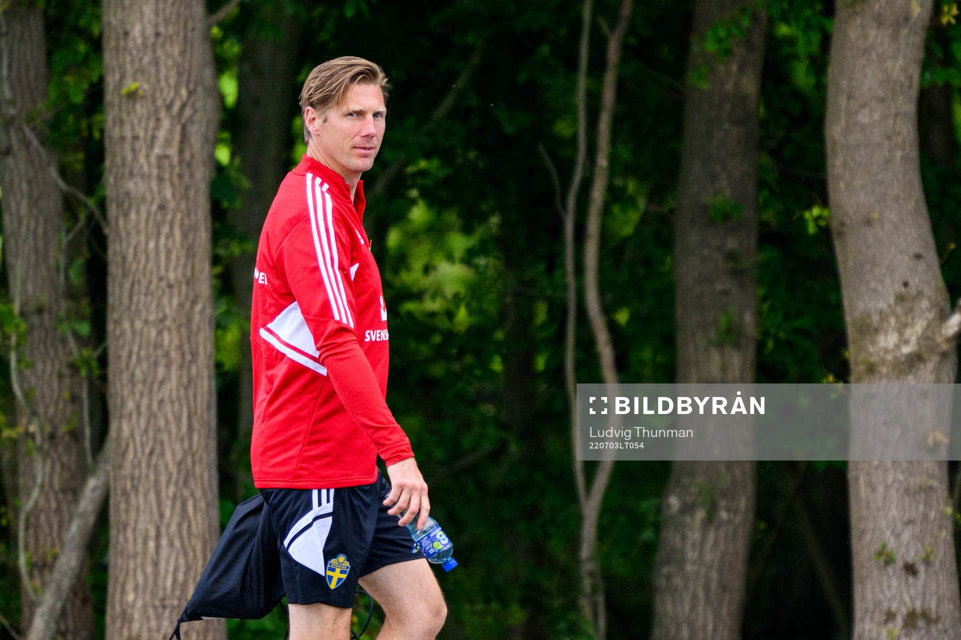 Rasmus Liljeblad, sports psychologist arrive for a training