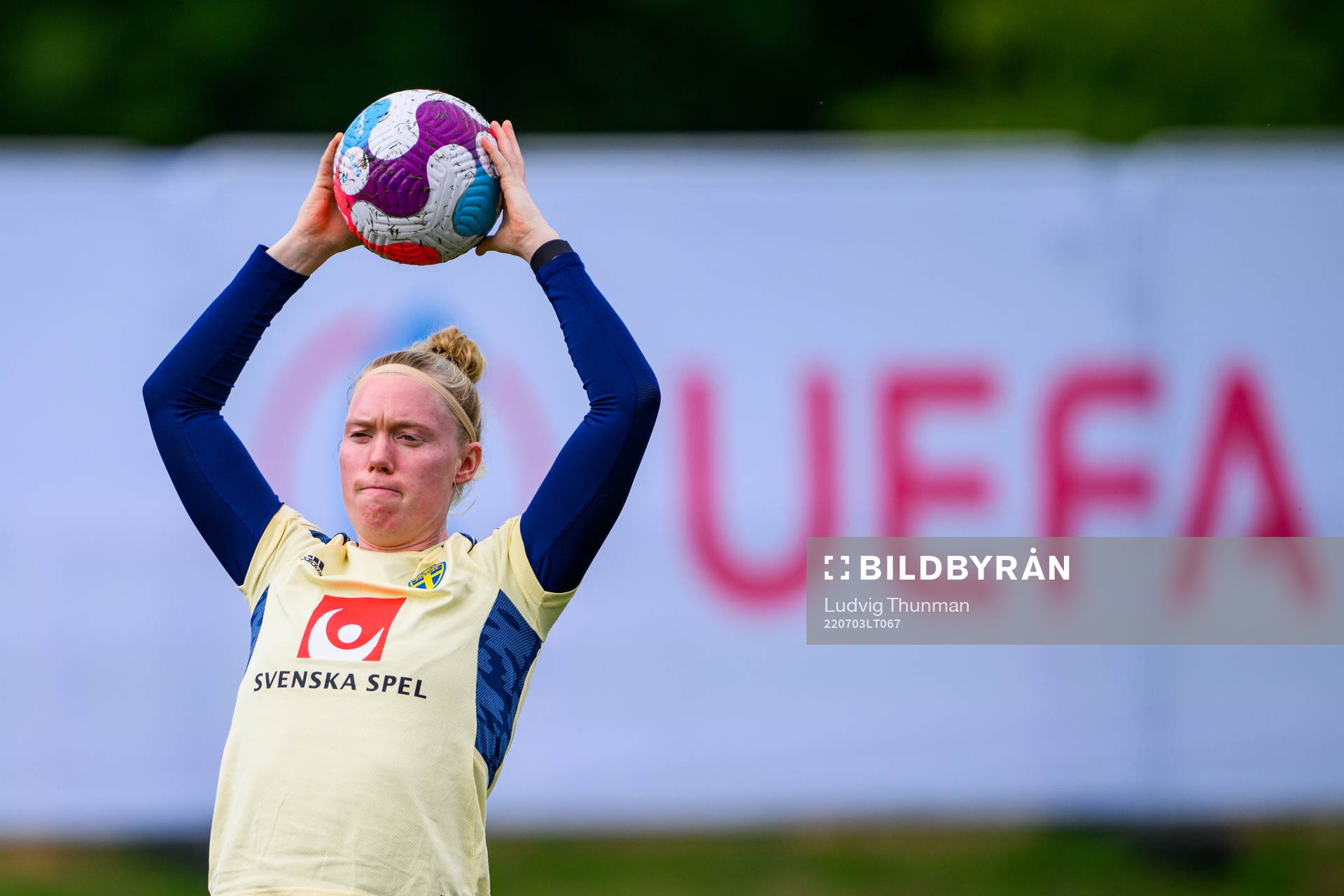 Goalkeeper Hedvig Lindahl
