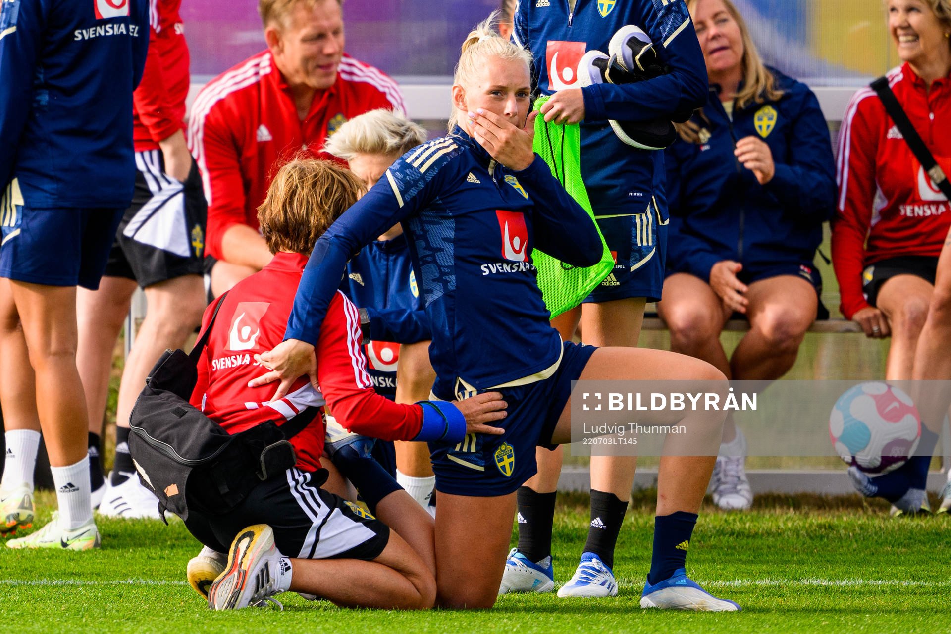 Stina Blackstenius gets treated by physio Annica Näsmark