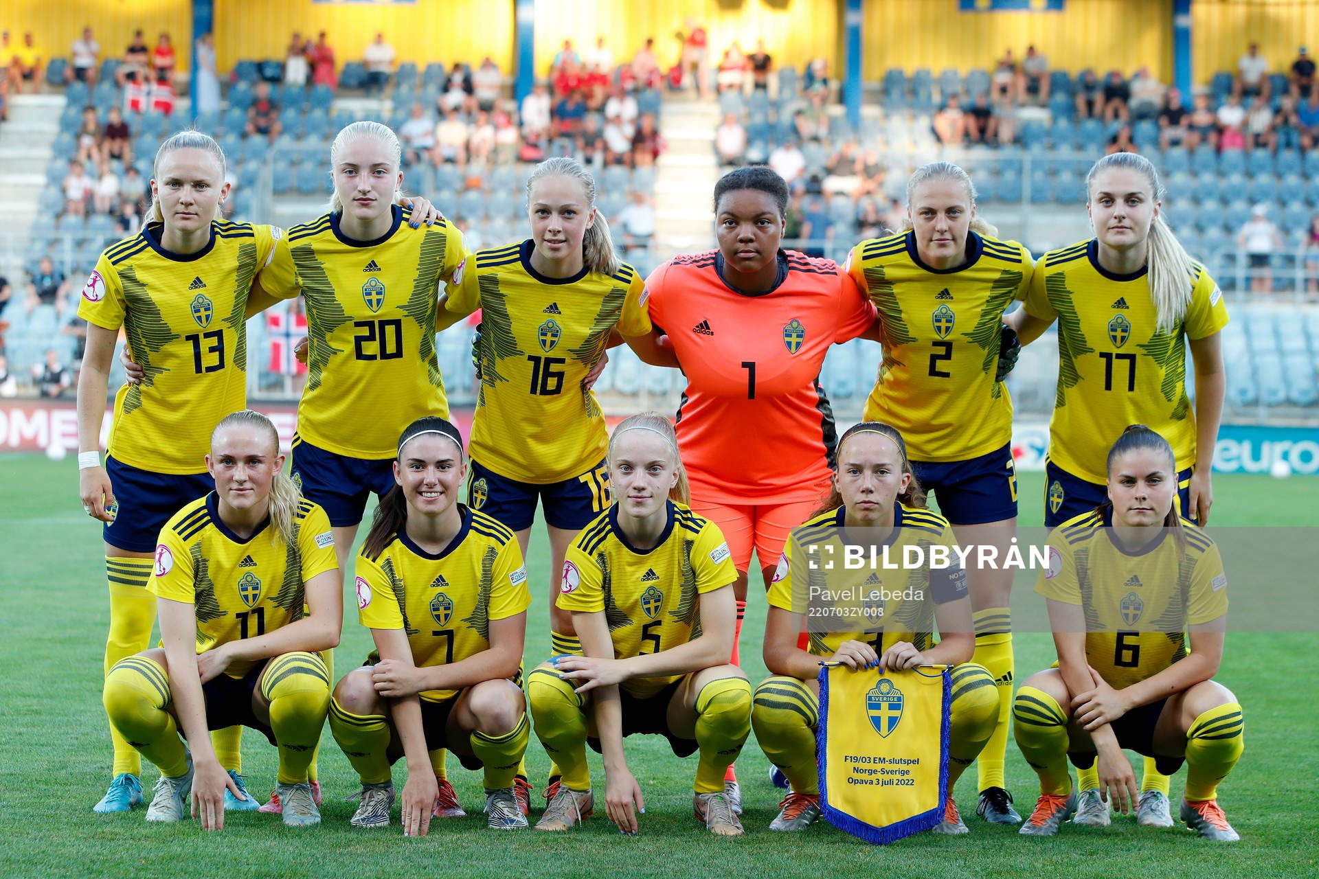Top row from left: Matilda Vinberg, Wilma Leidhammar, Lisa Löwing, Serina Iddrisu Backmark, Elma Juntilla Nelhage, Lisa Björk. Down from left: Emilia Bengtsson, Emilia Pelgander, Anna Sandberg, Athinna Persson Lundgren, Hanna Wijk pose for a photo ahead of the UEFA Womens Under-19 European Championships on July 03 in Opava, Czech Republic.