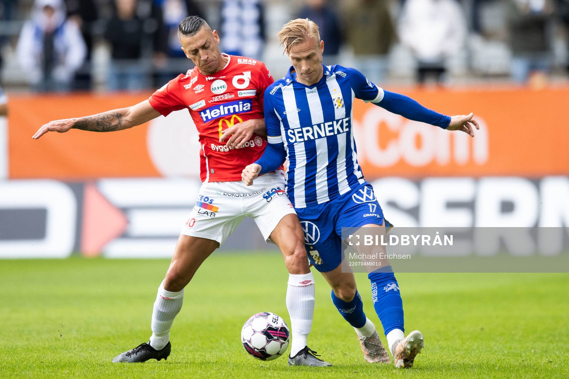 Degerfors Nikola Djurdjic och IFK Göteborgs Oscar Wendt