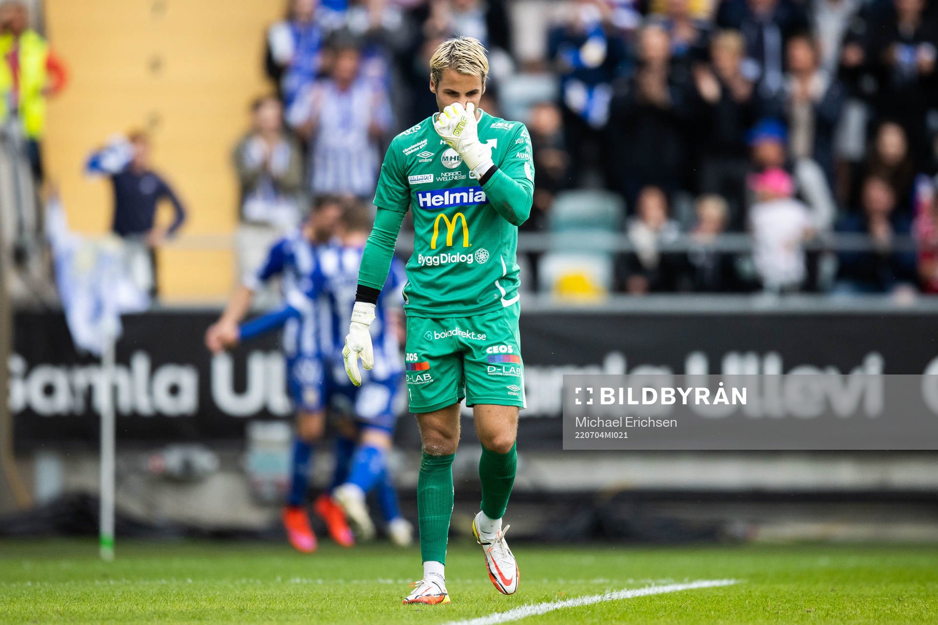 Degerfors målvakt Alfie Malik Whiteman deppar