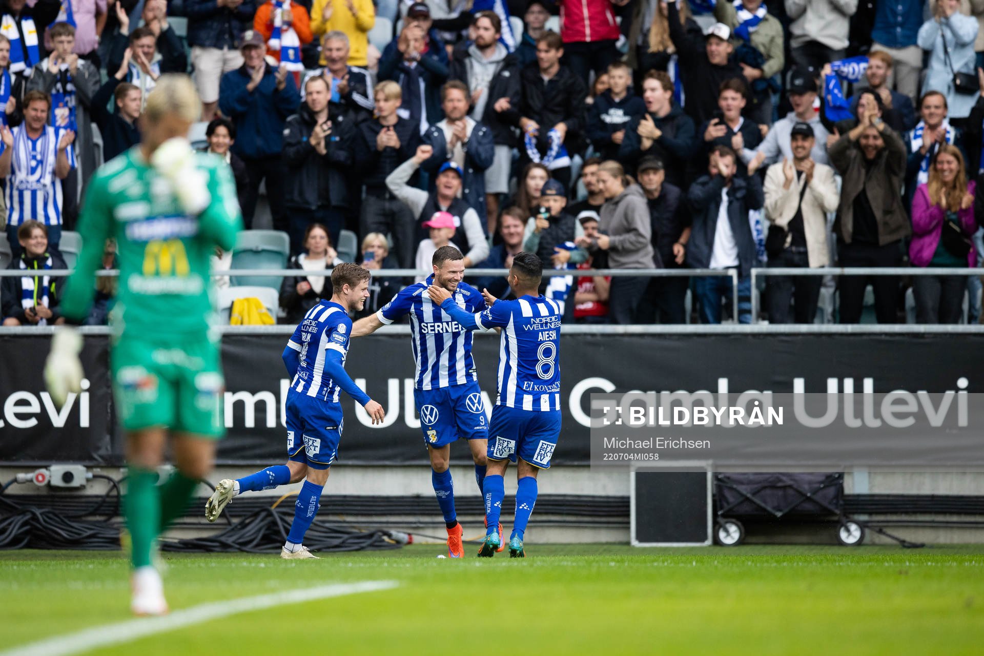 IFK Göteborgs Marcus Berg jublar med lagkamrater