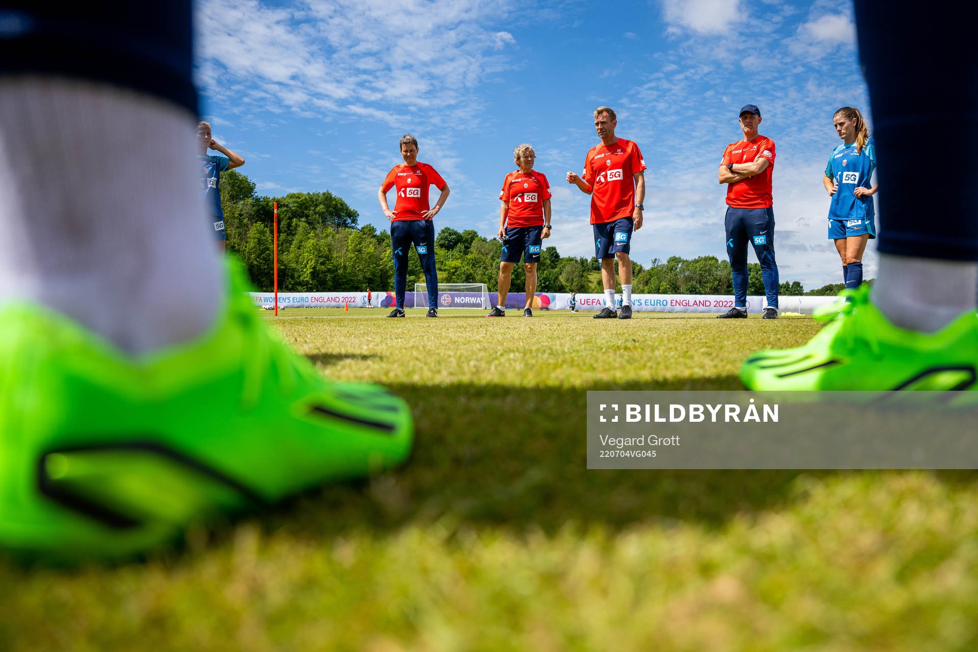 Lena Tyriberget, assistant coach, Gunnvor Halmøy, physio,