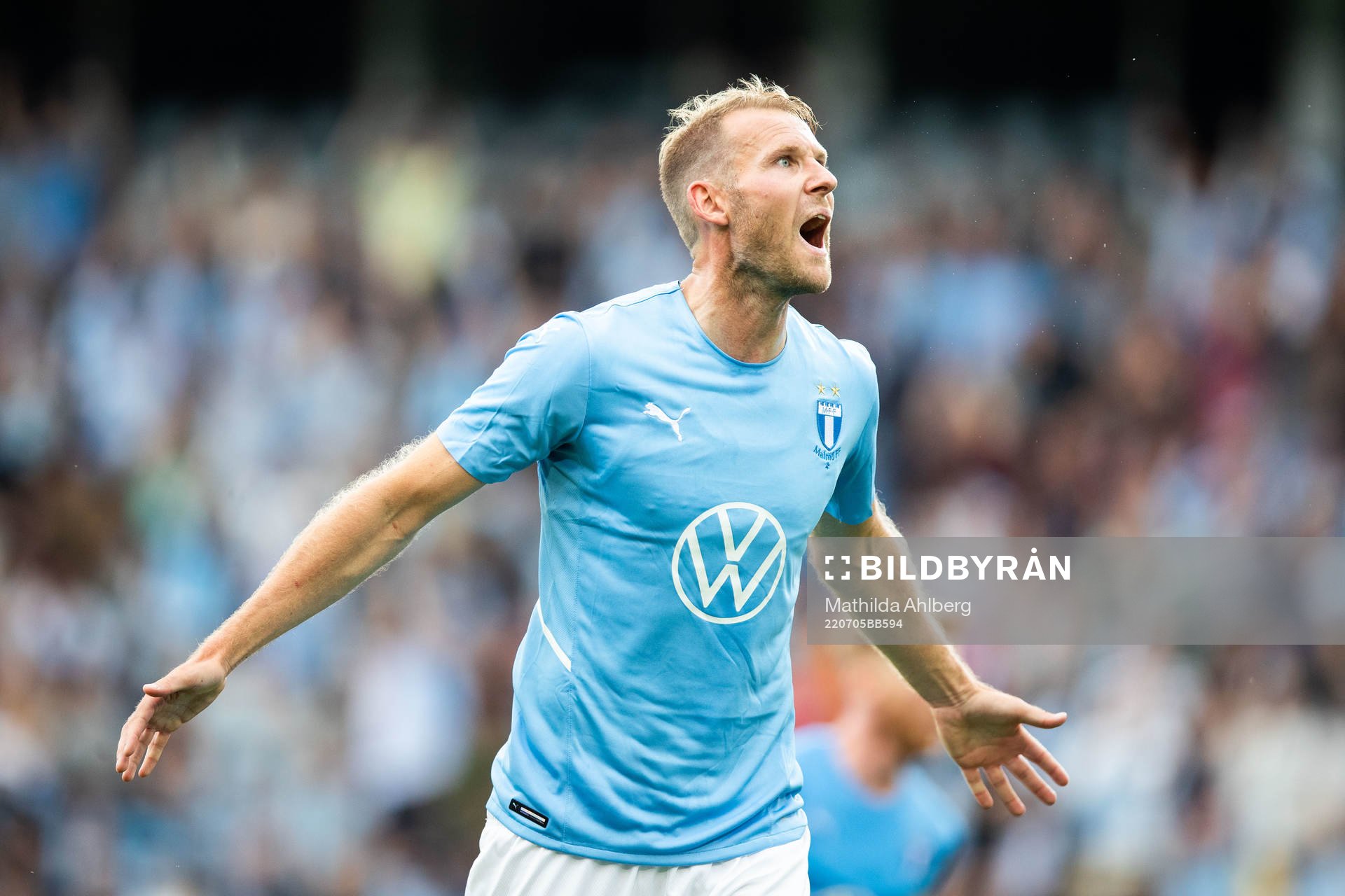 Ola Toivonen of Malmö FF celebrates
