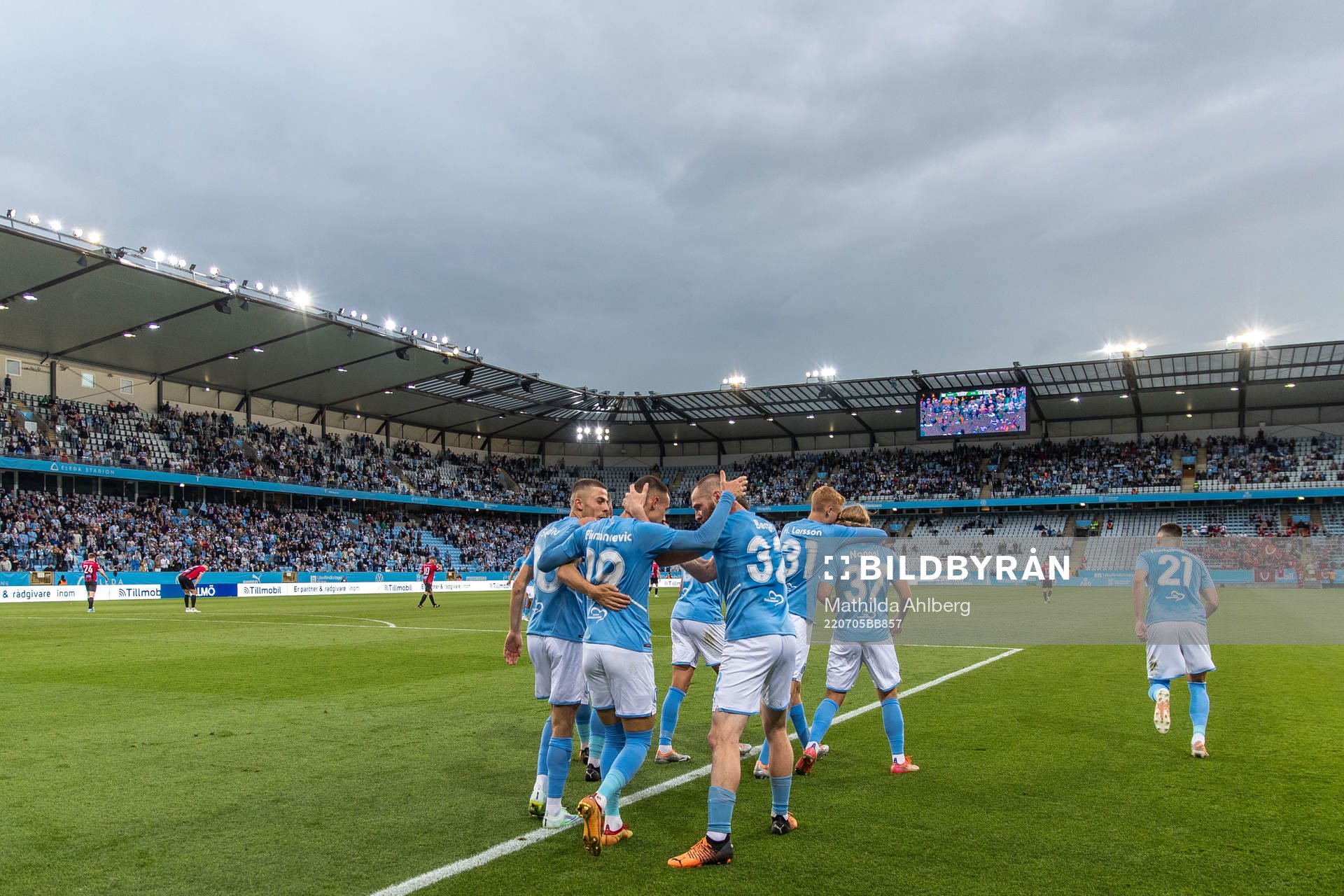 Players of Malmö FF celebrate 3-1 by Veljko Birmancevic during the UEFA Champions League qualifying match between Malmö FF and Vikingur on July 5, 2022 in Malmö.