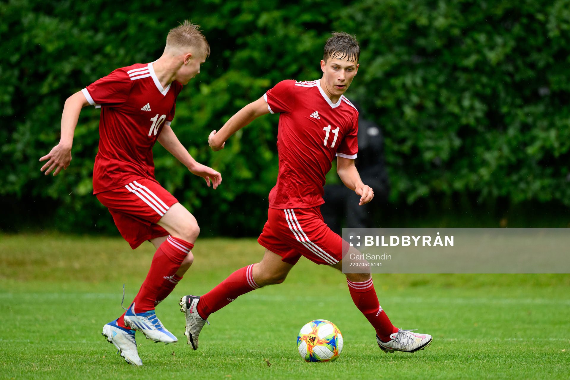 Adam Vetterlöv under en fotbollsmatch på SvFF:s riksläger för P15 den 5 juli 2022 i Halmstad. 