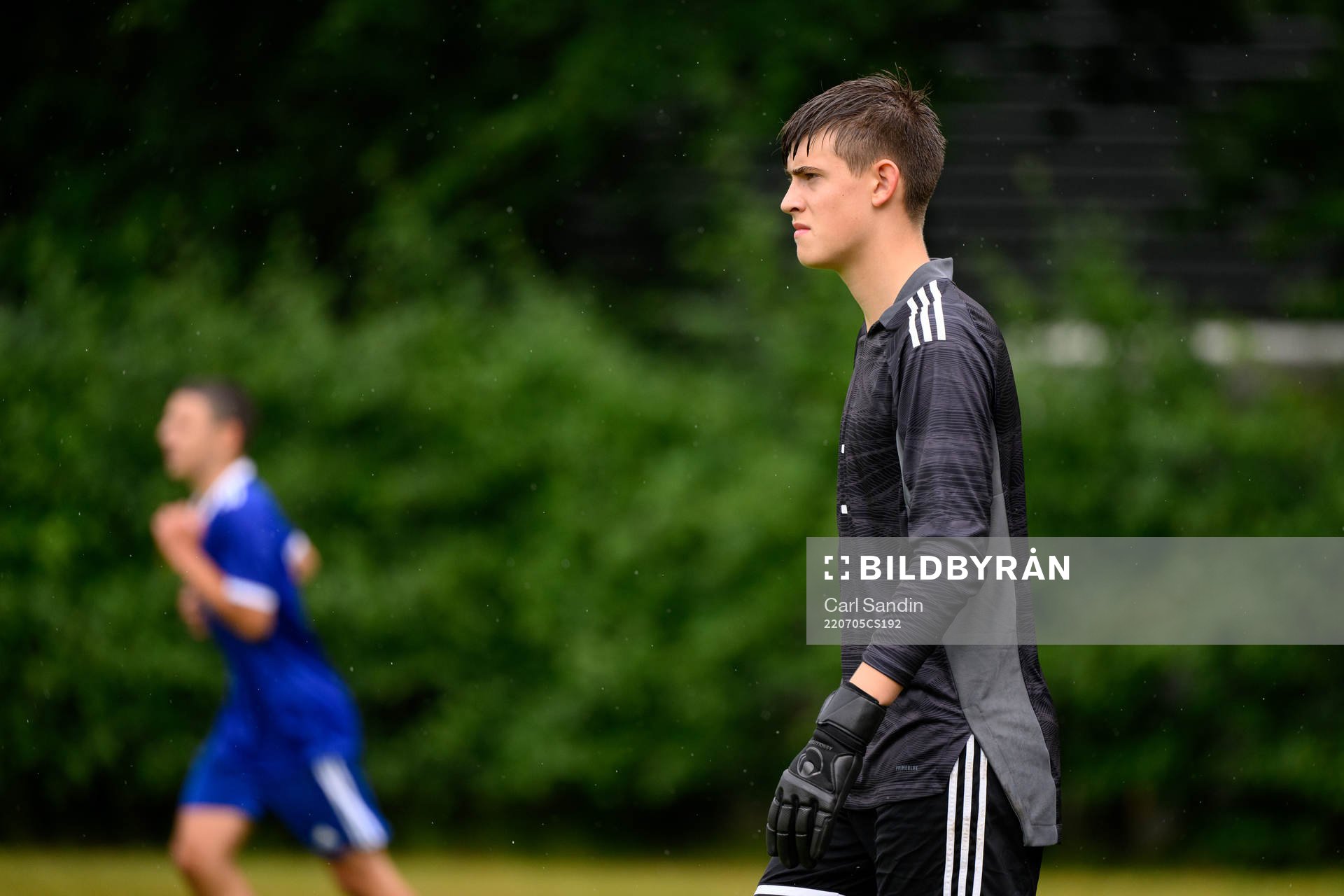 Målvakt Victor Andersson Wagnborg under en fotbollsmatch på SvFF:s riksläger för P15 den 5 juli 2022 i Halmstad. 