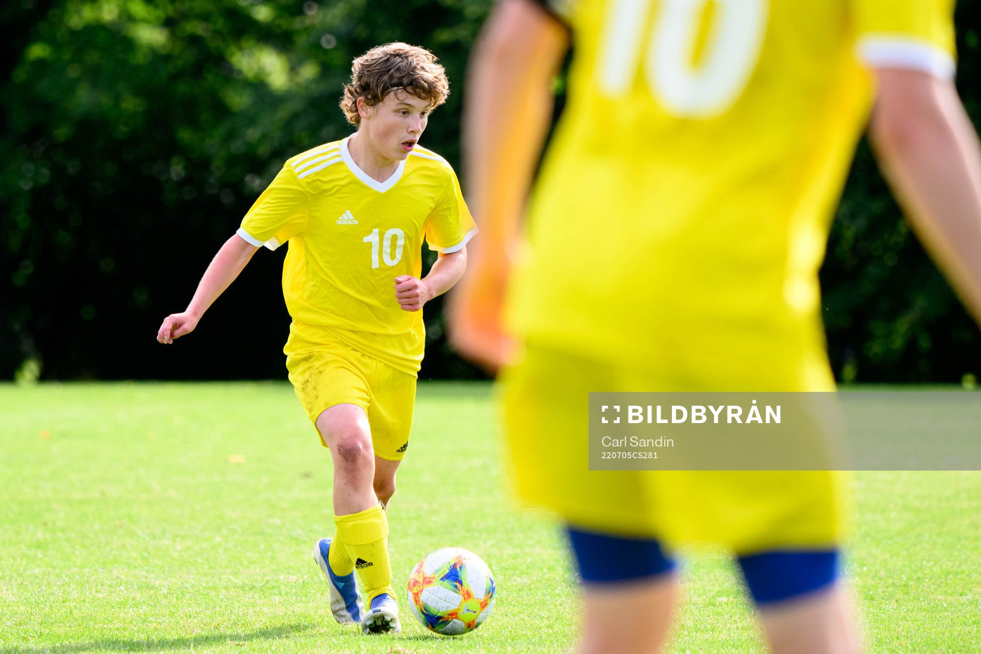 Albin Jermen under en fotbollsmatch på SvFF:s riksläger för P15 den 5 juli 2022 i Halmstad. 
