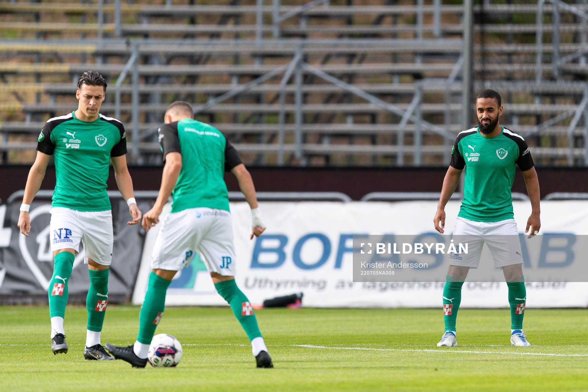 Jönköpings Junes Barny före fotbollsmatchen i Superettan mellan Halmstad och Jönköpings Södra den 5 juli 2022 i Halmstad. 