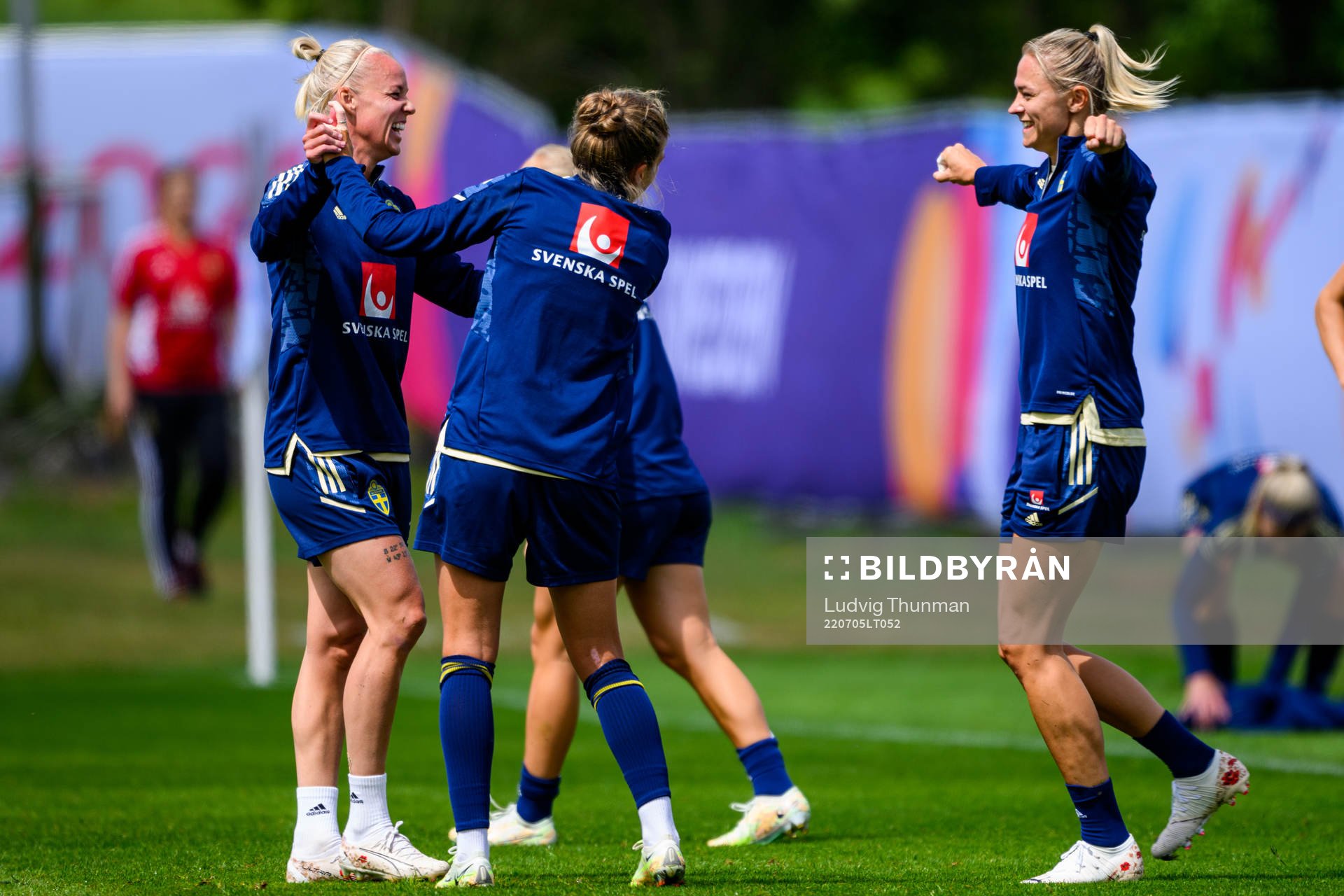 Caroline Seger and Fridolina Rolfö celebrate