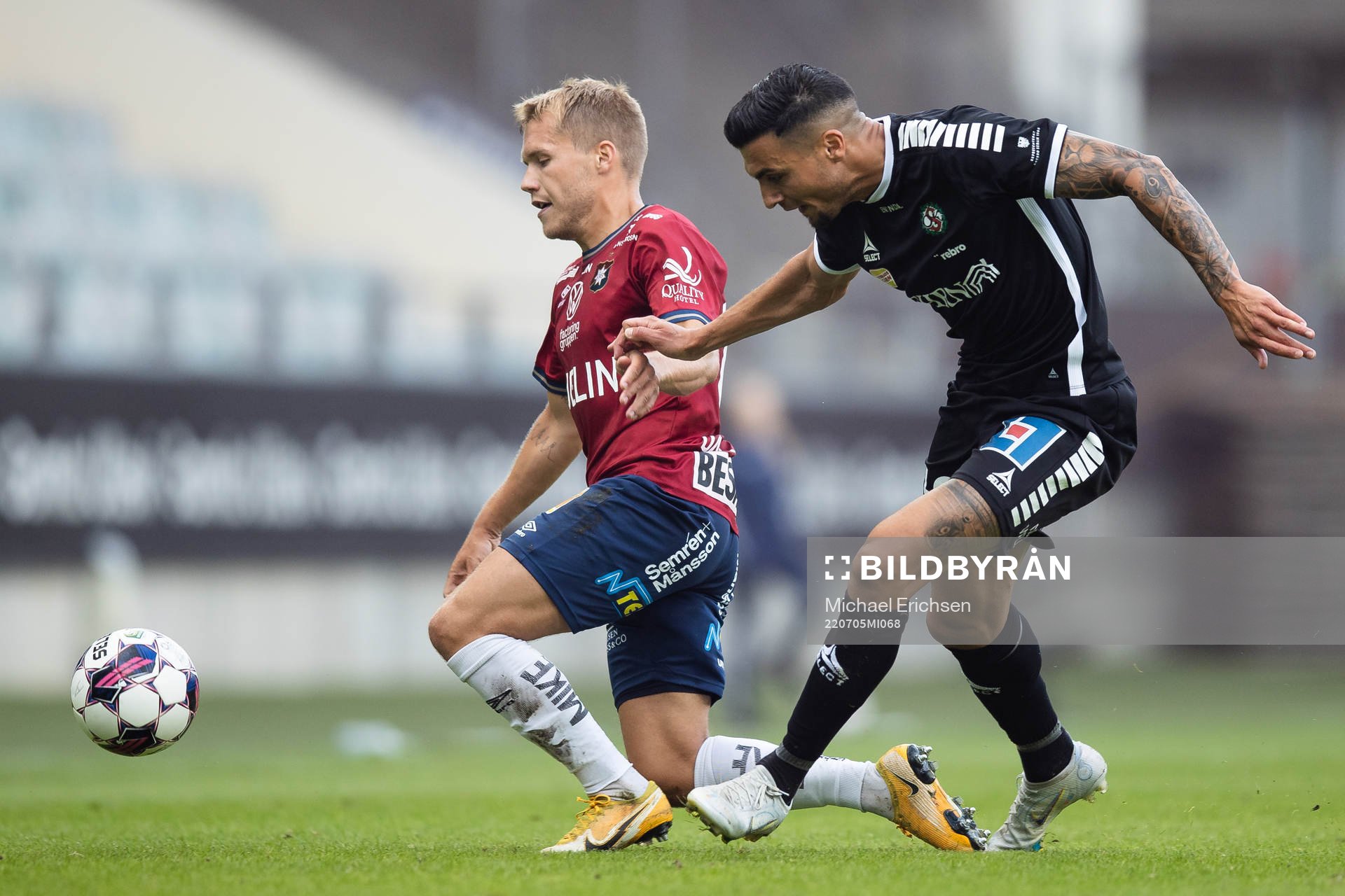 Örgrytes Hampus Dahlqvist och Örebros Ahmed Yasin